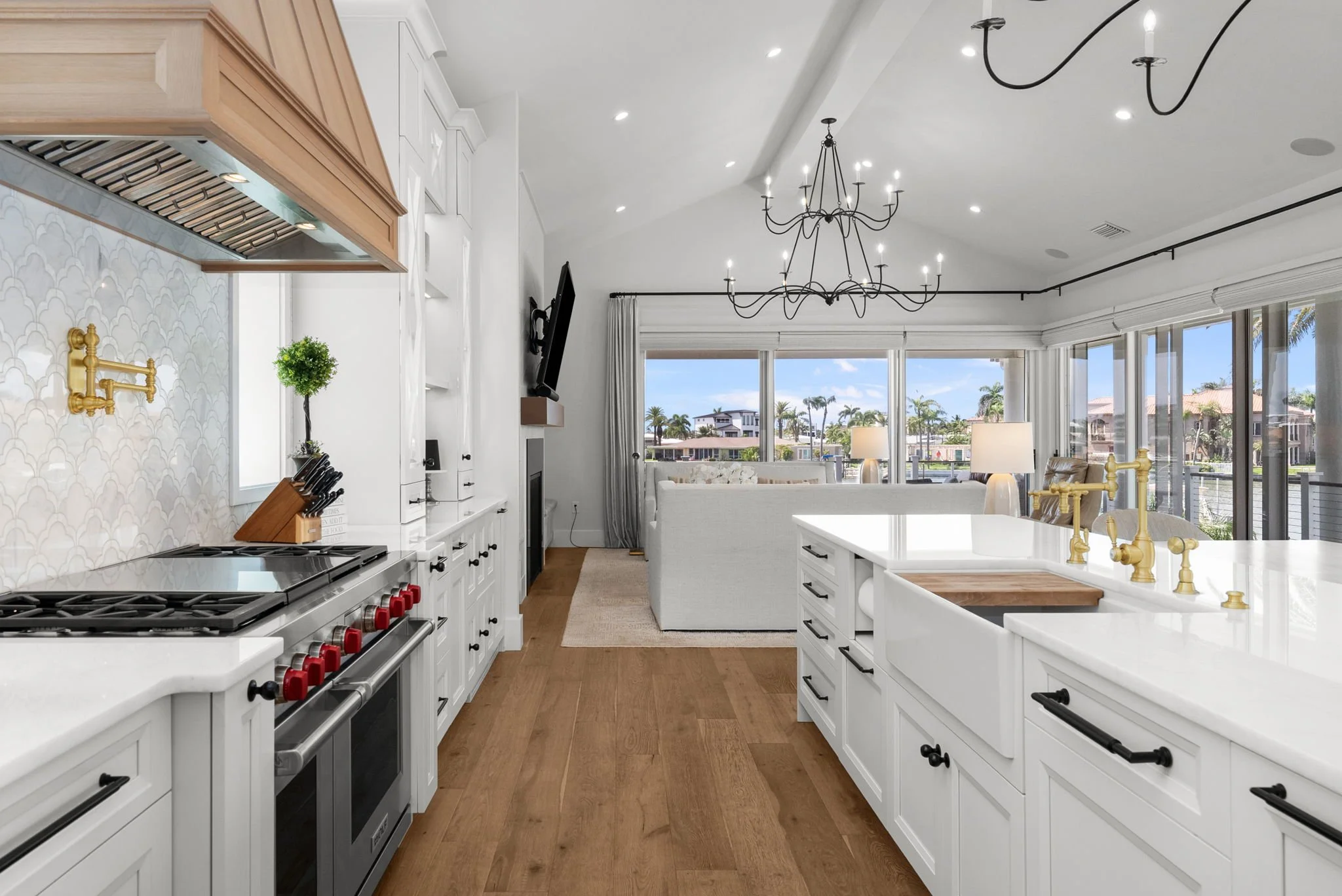 Haven Home Bath Club Blvd Interior Design Tampa Listing Lab (53).jpg