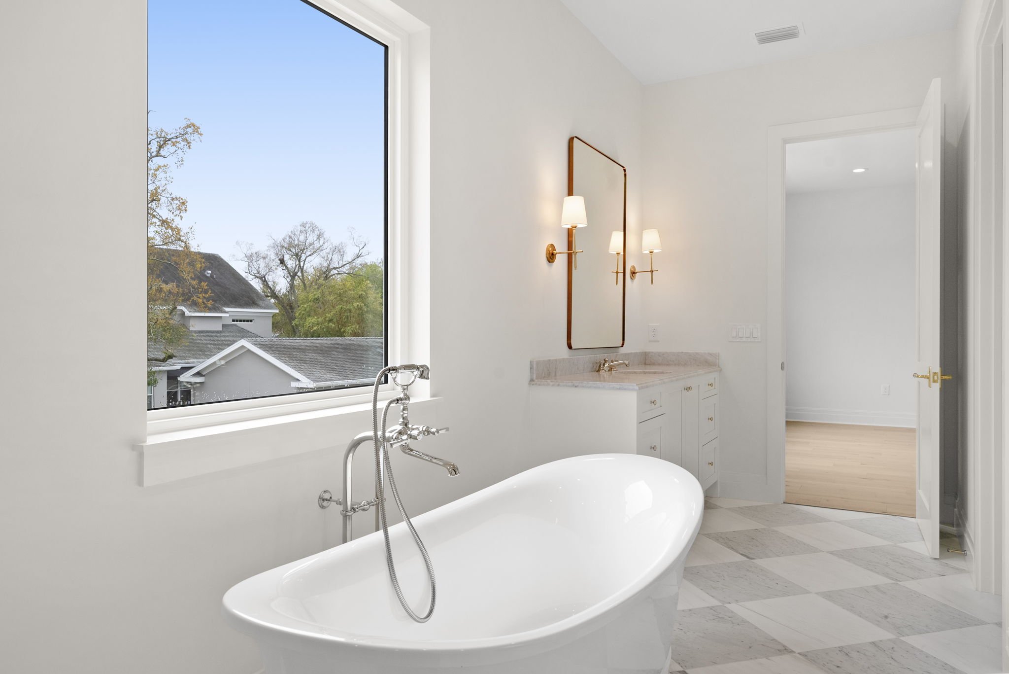 4216 W Watrous Ave Oxford Homes Tampa Listing Lab-14.jpg
