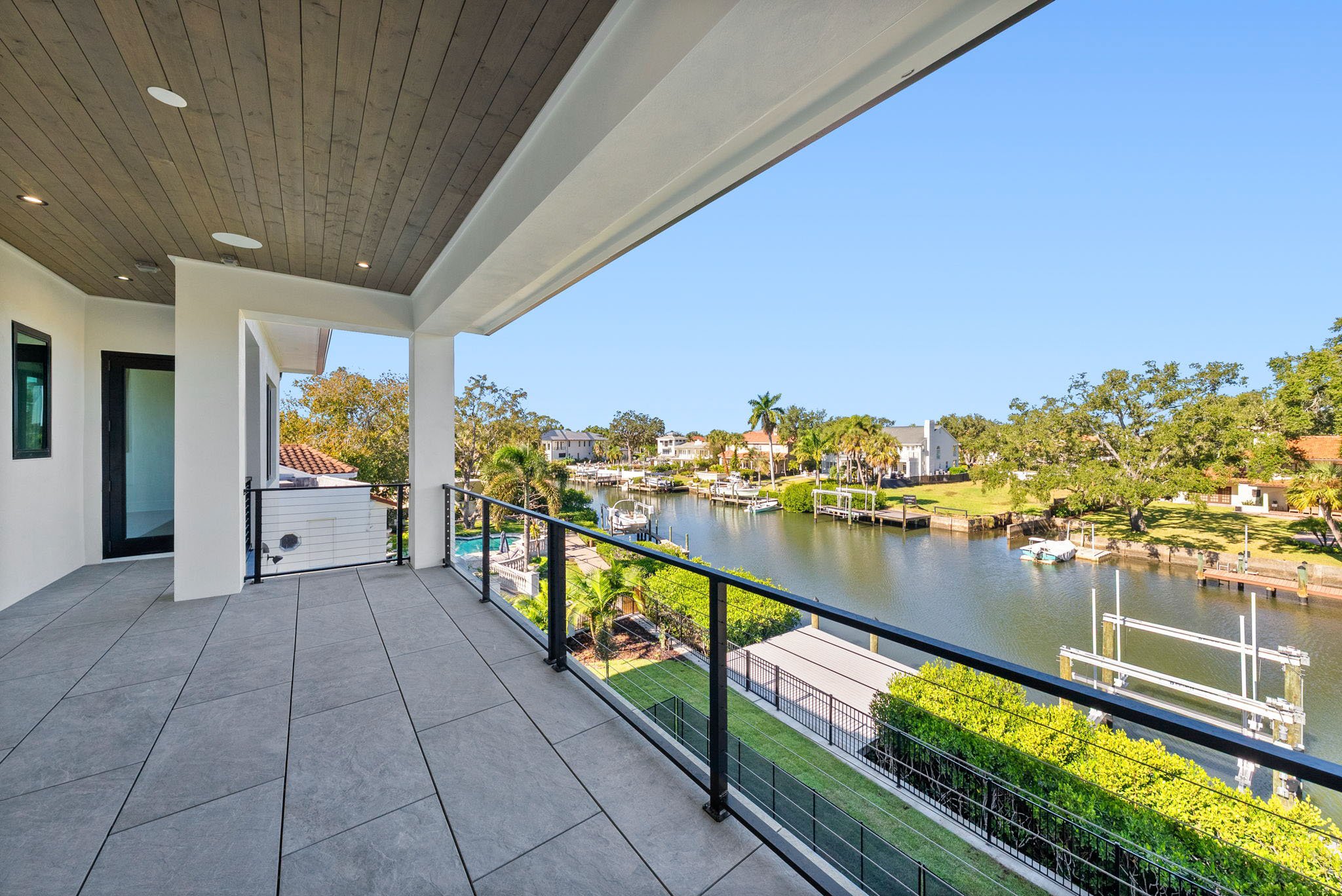 S Shore Crest Cir Brookshire Homes Tampa Listing Lab (24).JPG