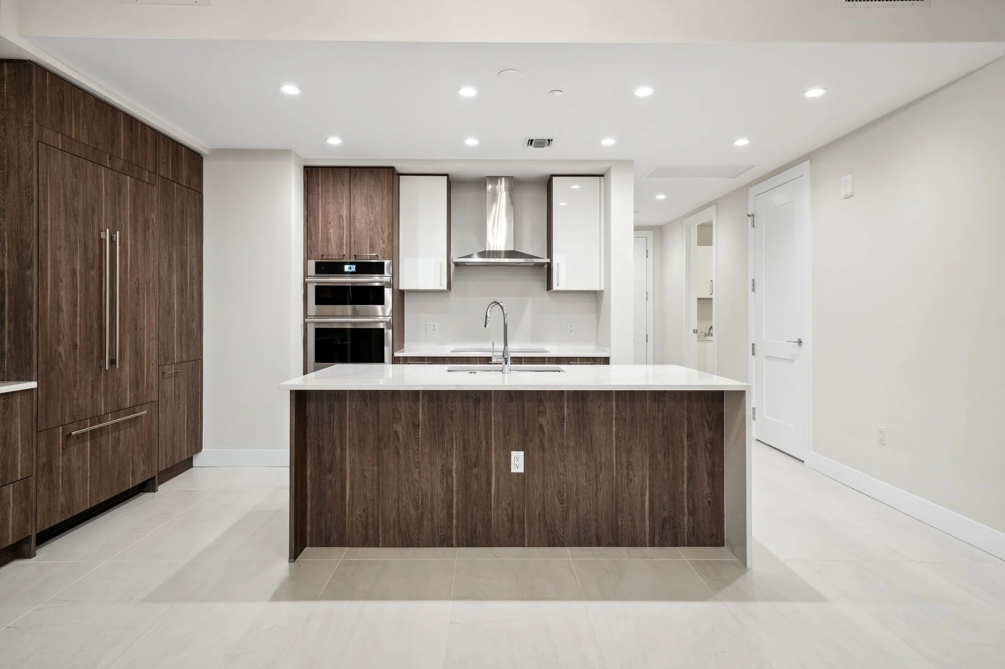 Saltaire St Pete Condo Photos (5).JPG