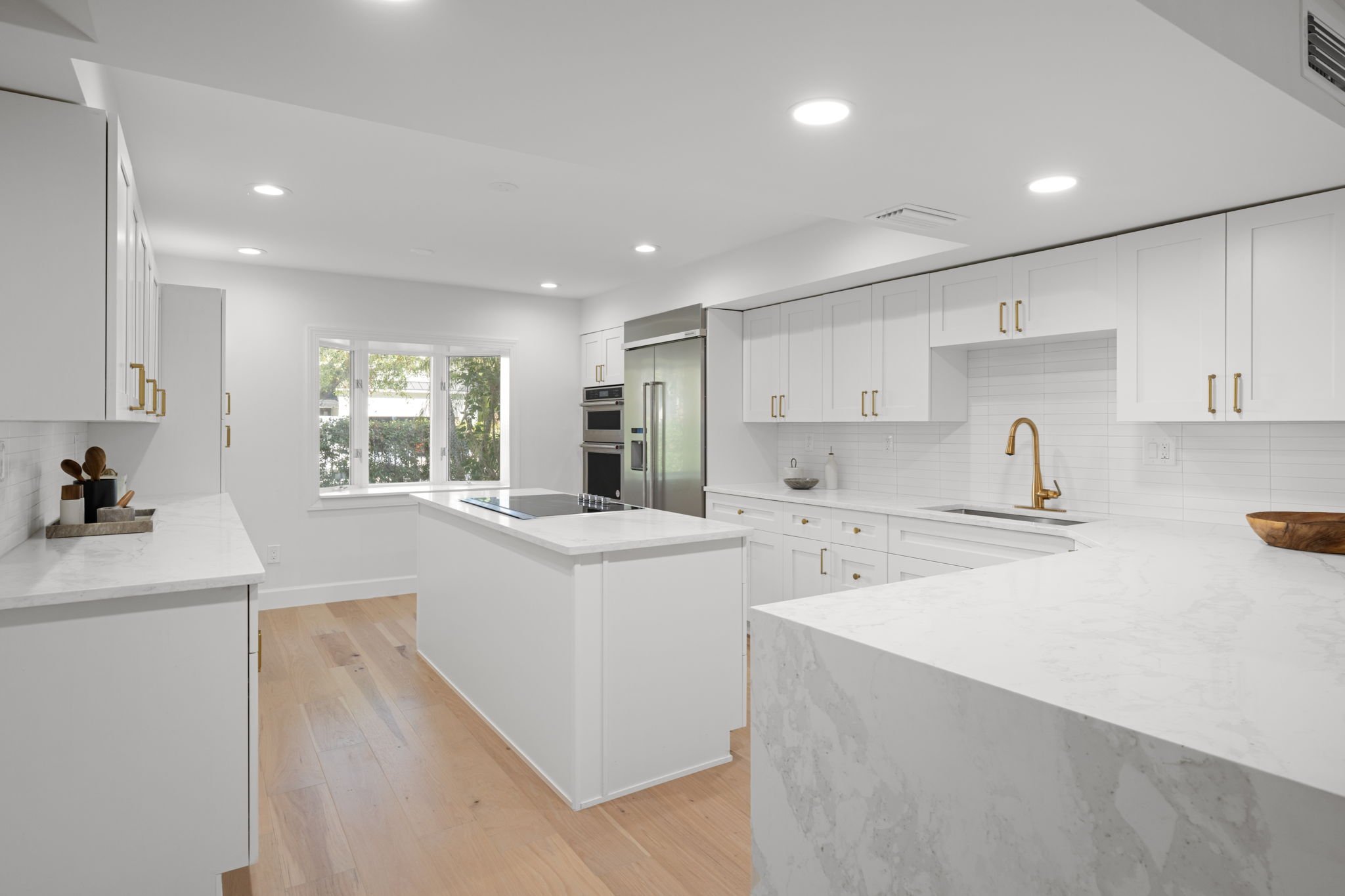 5011 S Elberon St Tampa Listing Lab (4).jpg