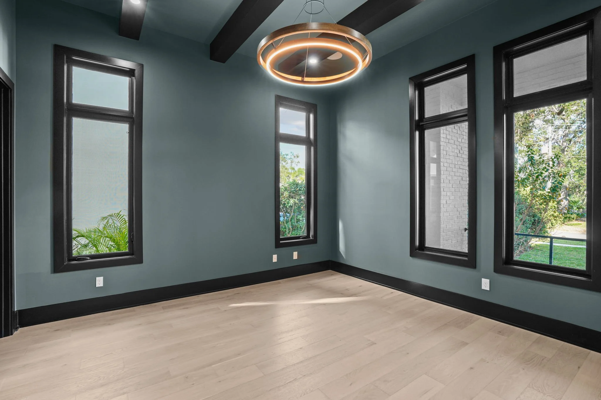 Brookshire Homes Riviera Drive (13).jpg