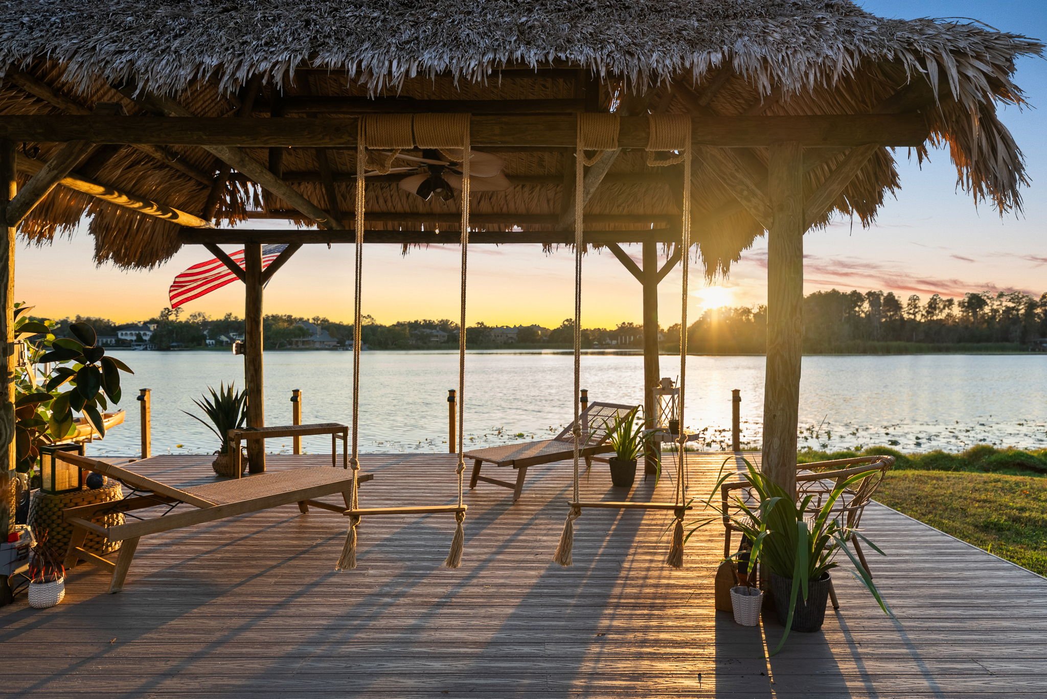 Sunset 122 Lake Drive Carrollwood Real Estate Photos (2).jpg