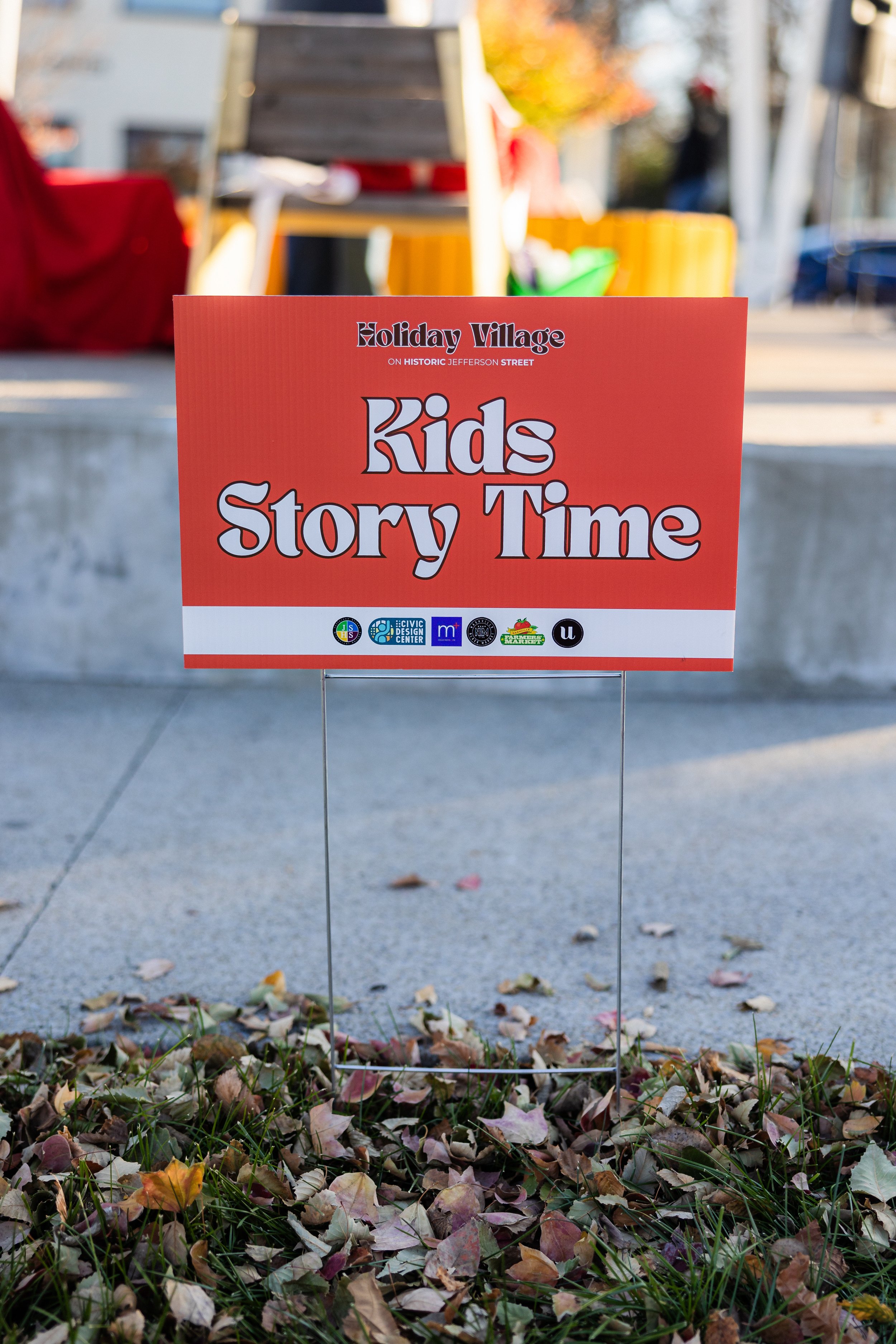 JSHS_HolidayVillage2024-10.jpg