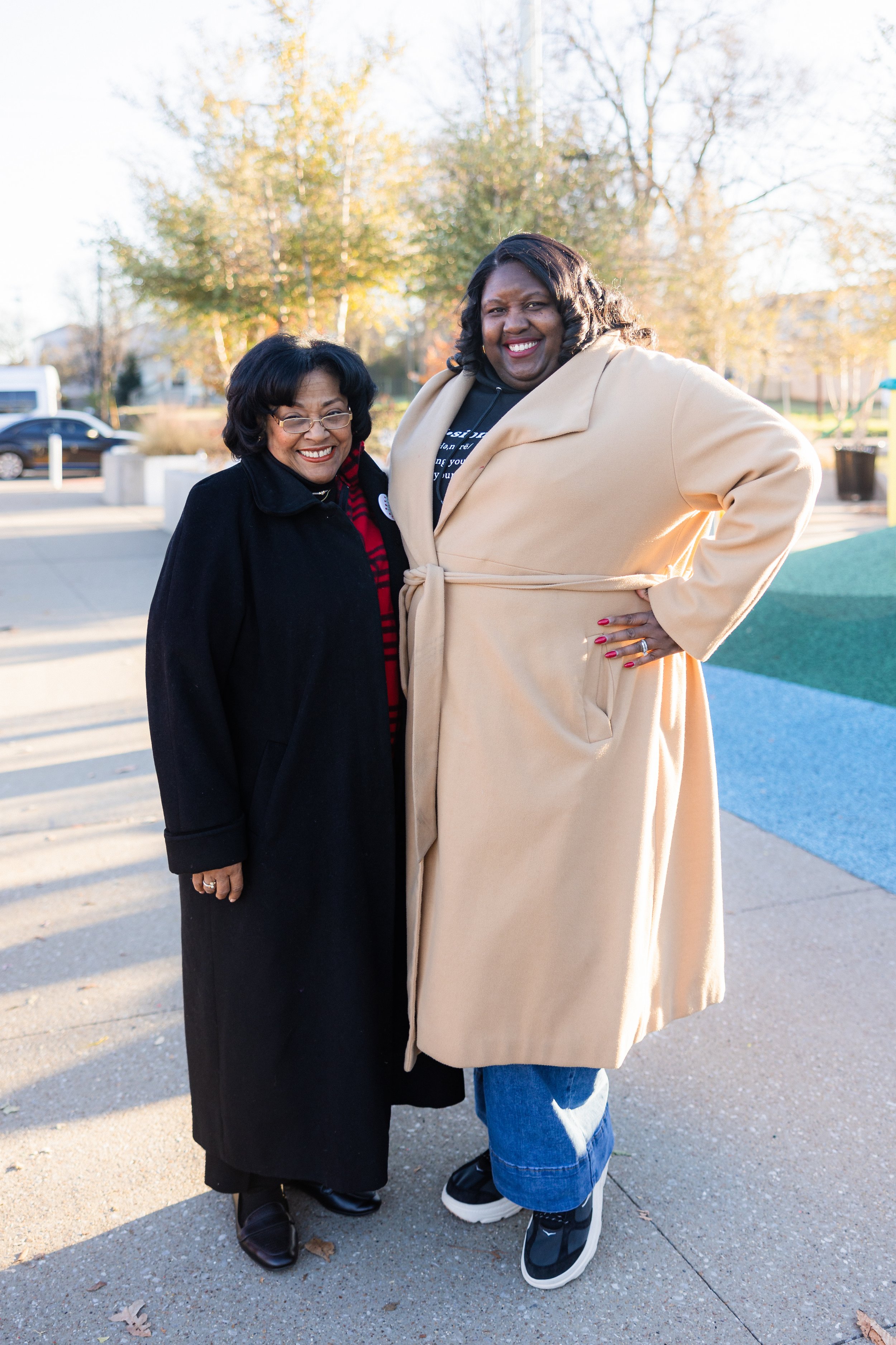 JSHS_HolidayVillage2024-28.jpg