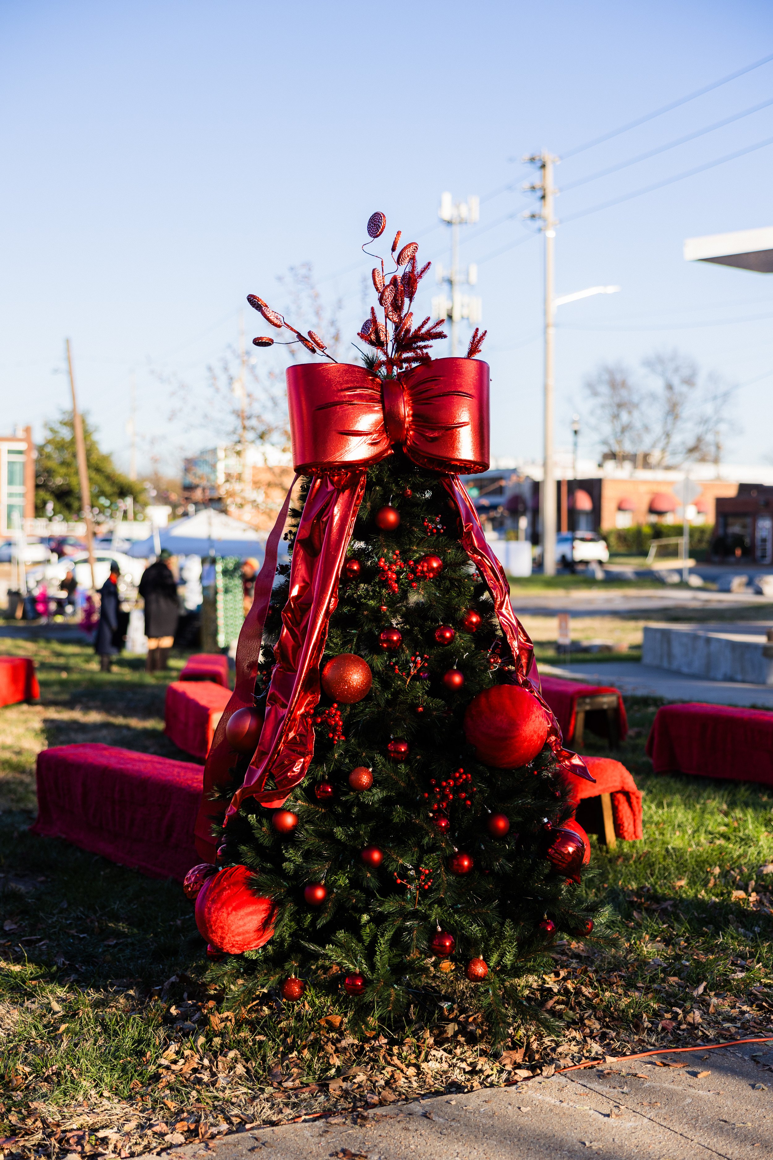 JSHS_HolidayVillage2024-7.jpg