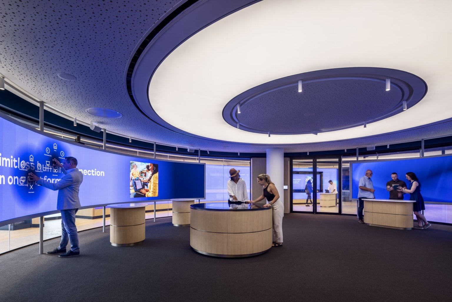 zoom-experience-centre-and-offices-london-4-1536x1025.jpg