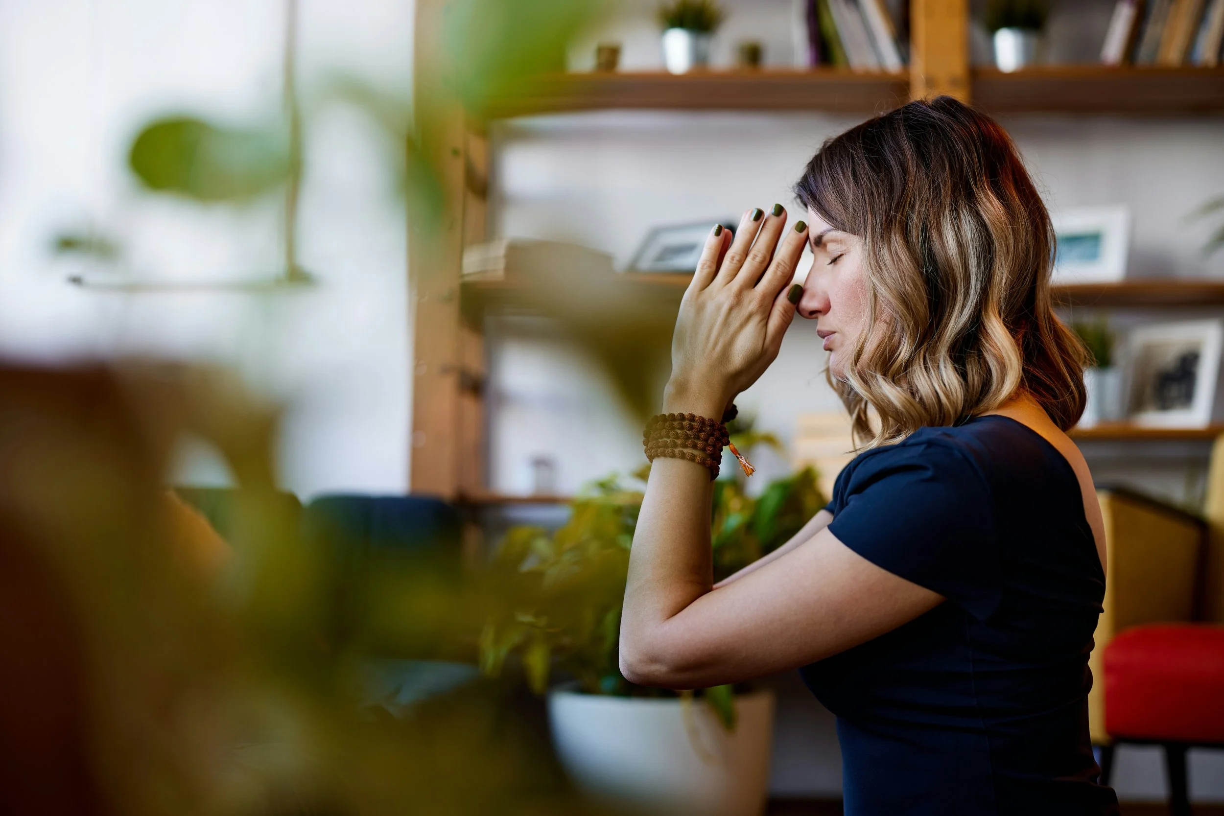 When Gratitude Feels Forced: Soft Ways to Care for Yourself This Season