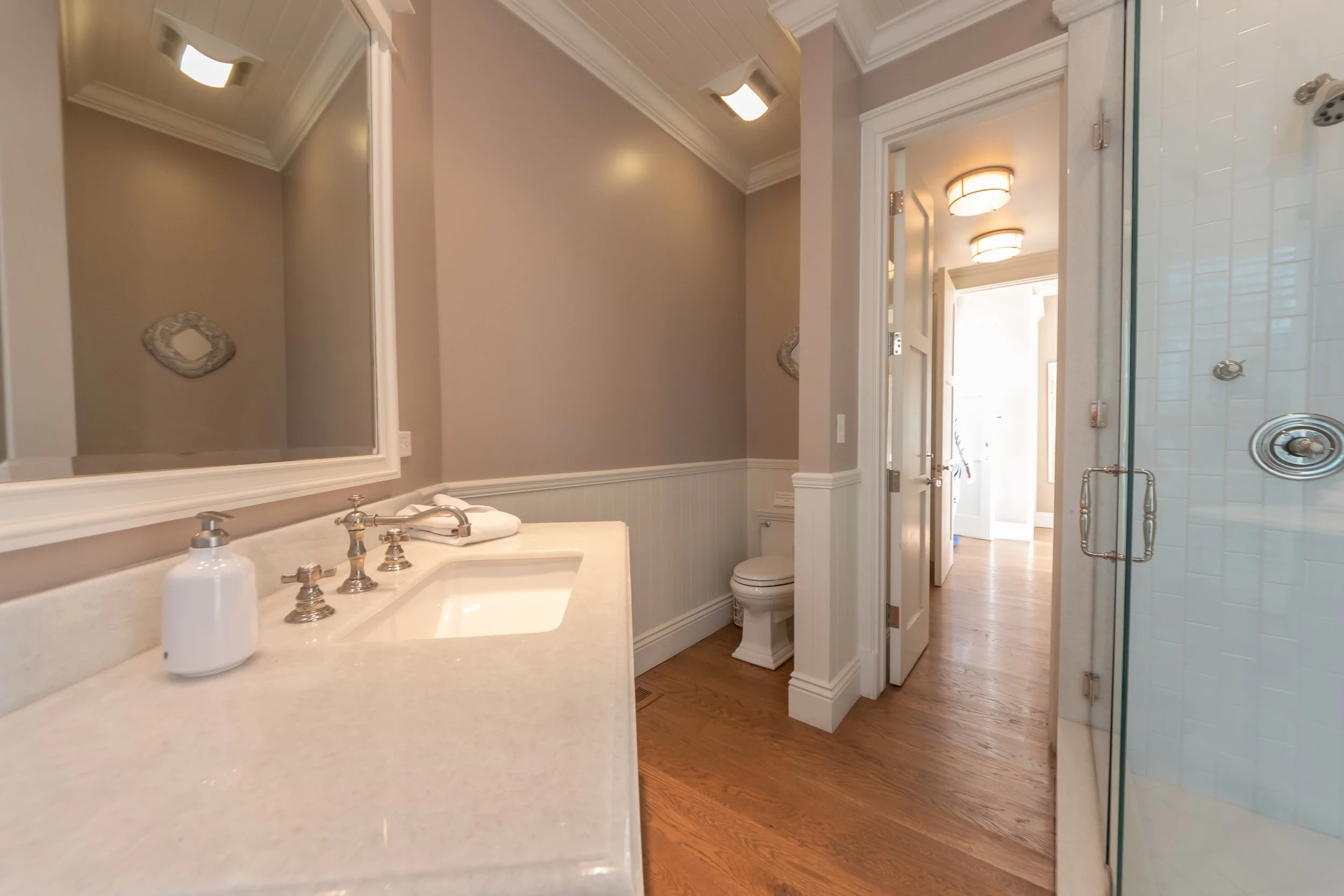 his primary bath.jpg