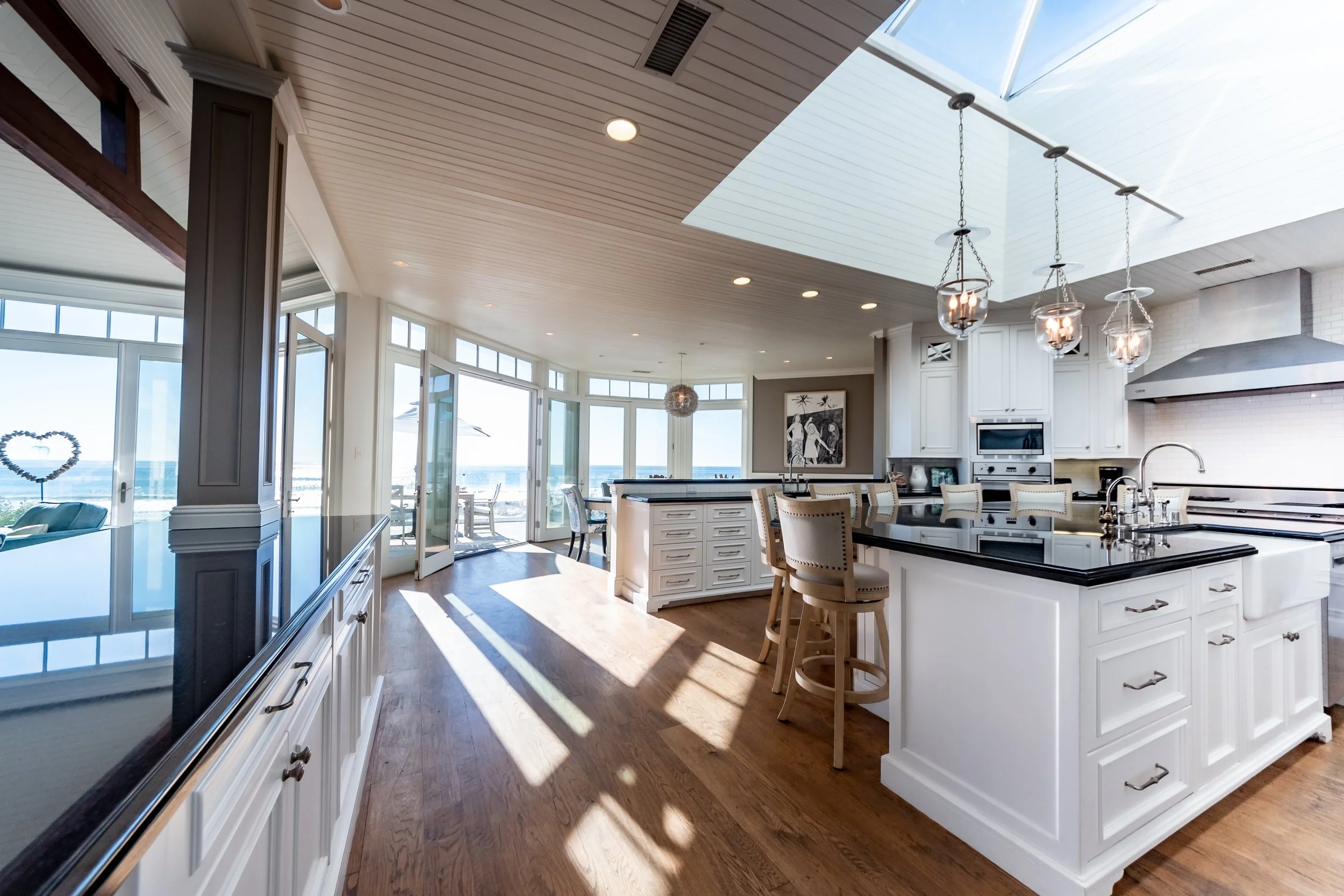 30760 Broadbeach-12.jpg