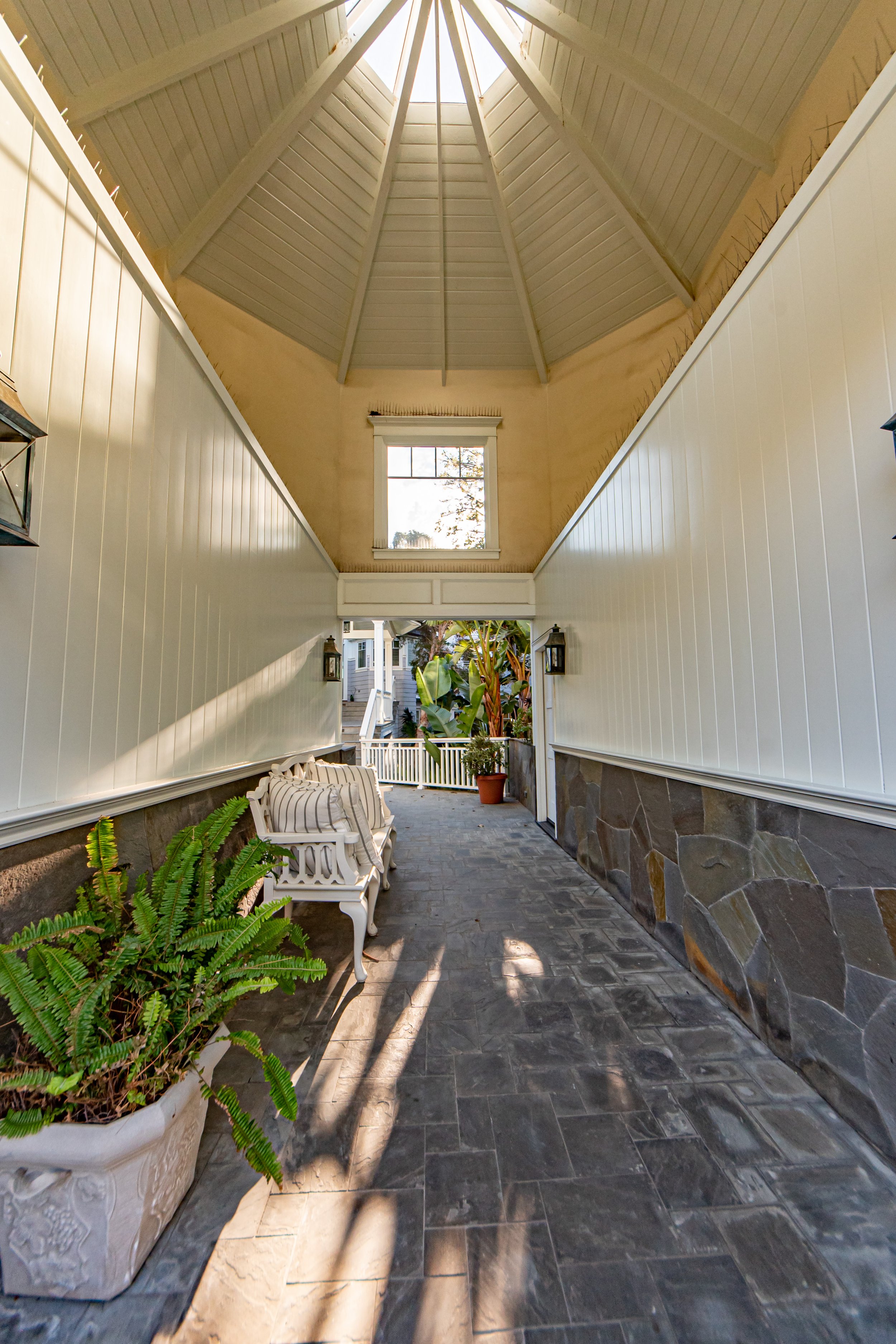 30760 Broadbeach-120.jpg