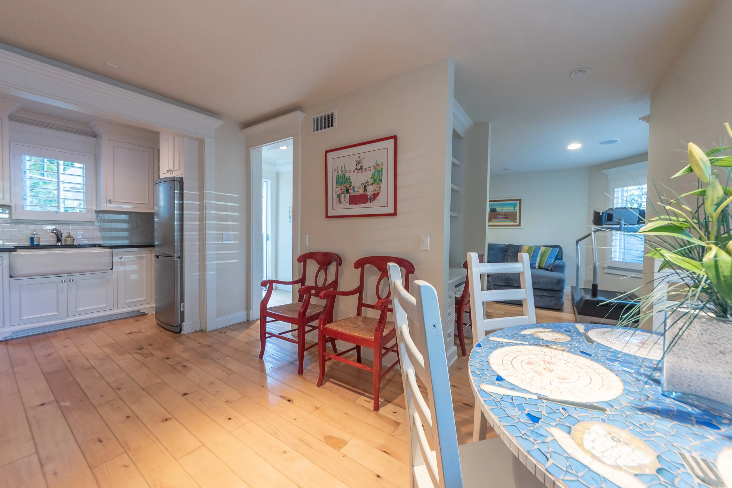 guesthouse kitchen.jpg