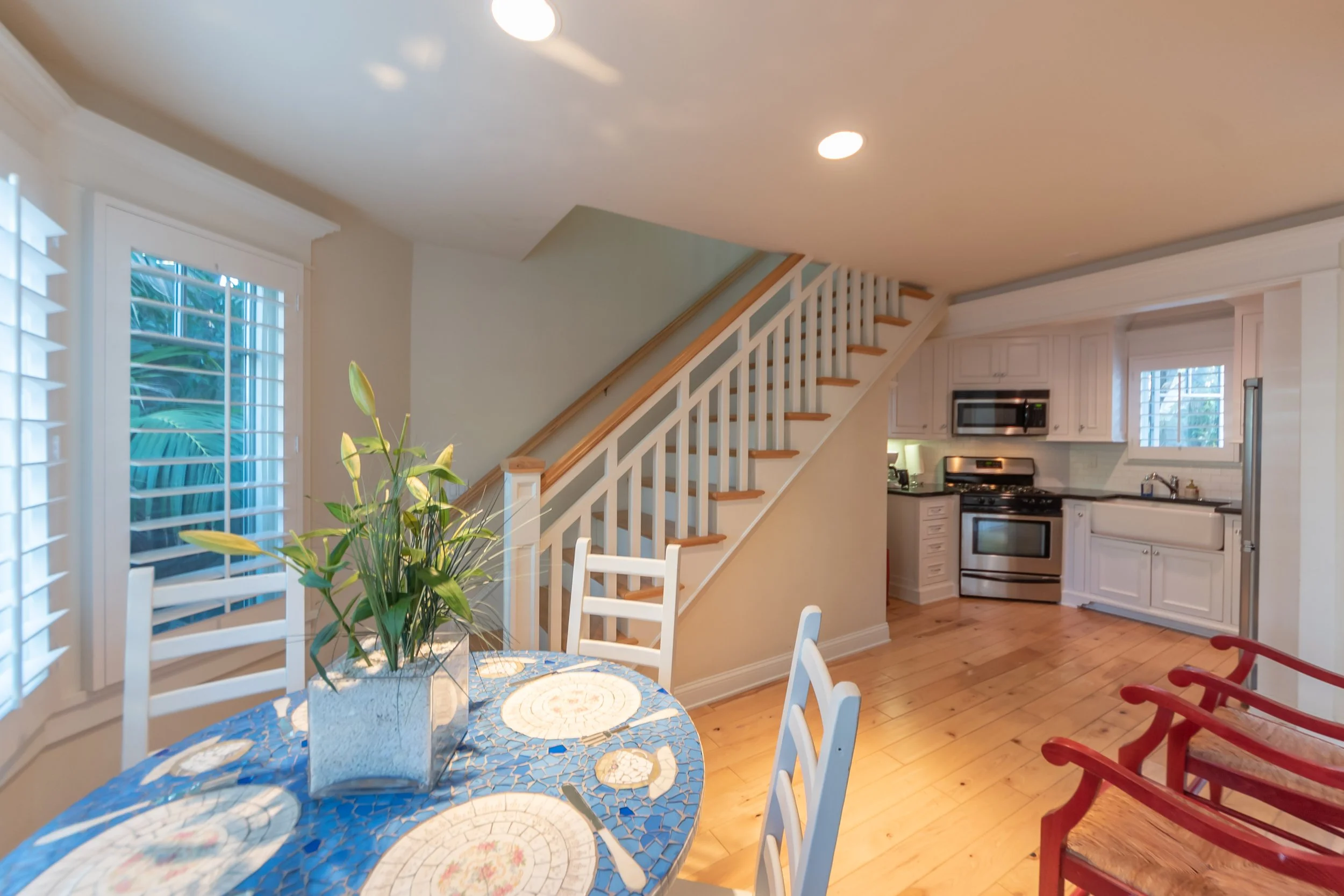 30760 Broadbeach Guesthouse-5.jpg