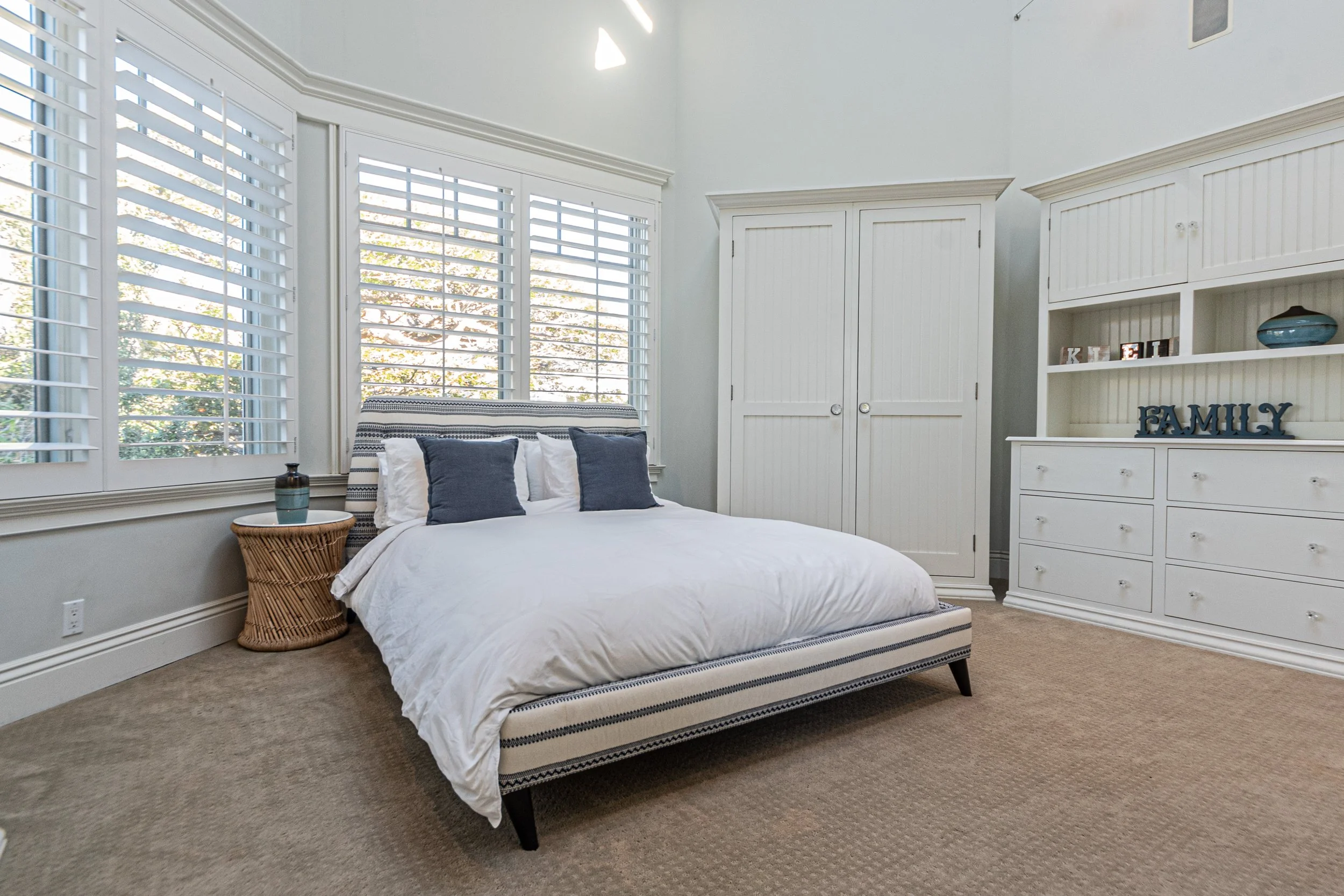 30760 Broadbeach-57.jpg