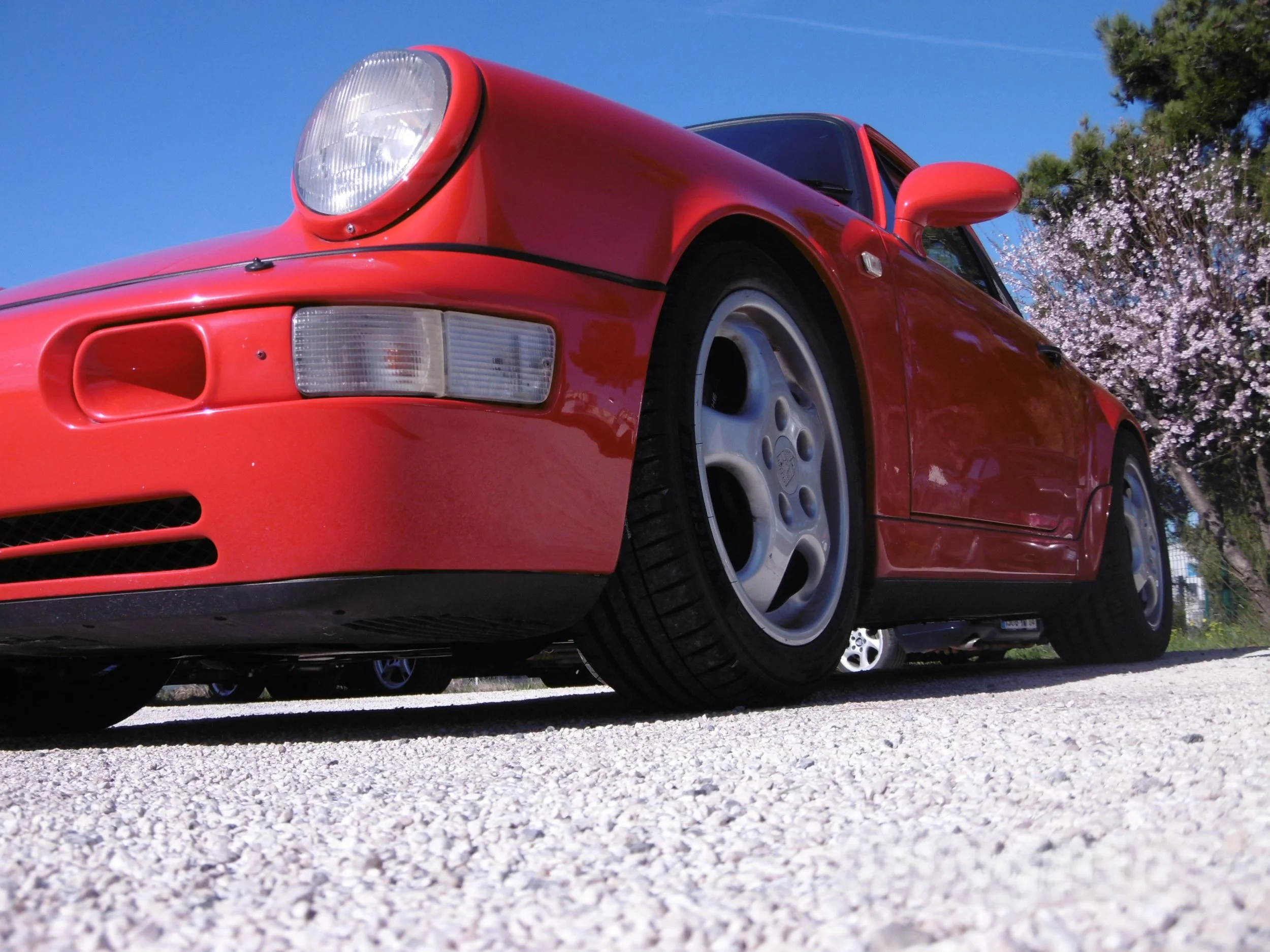 964