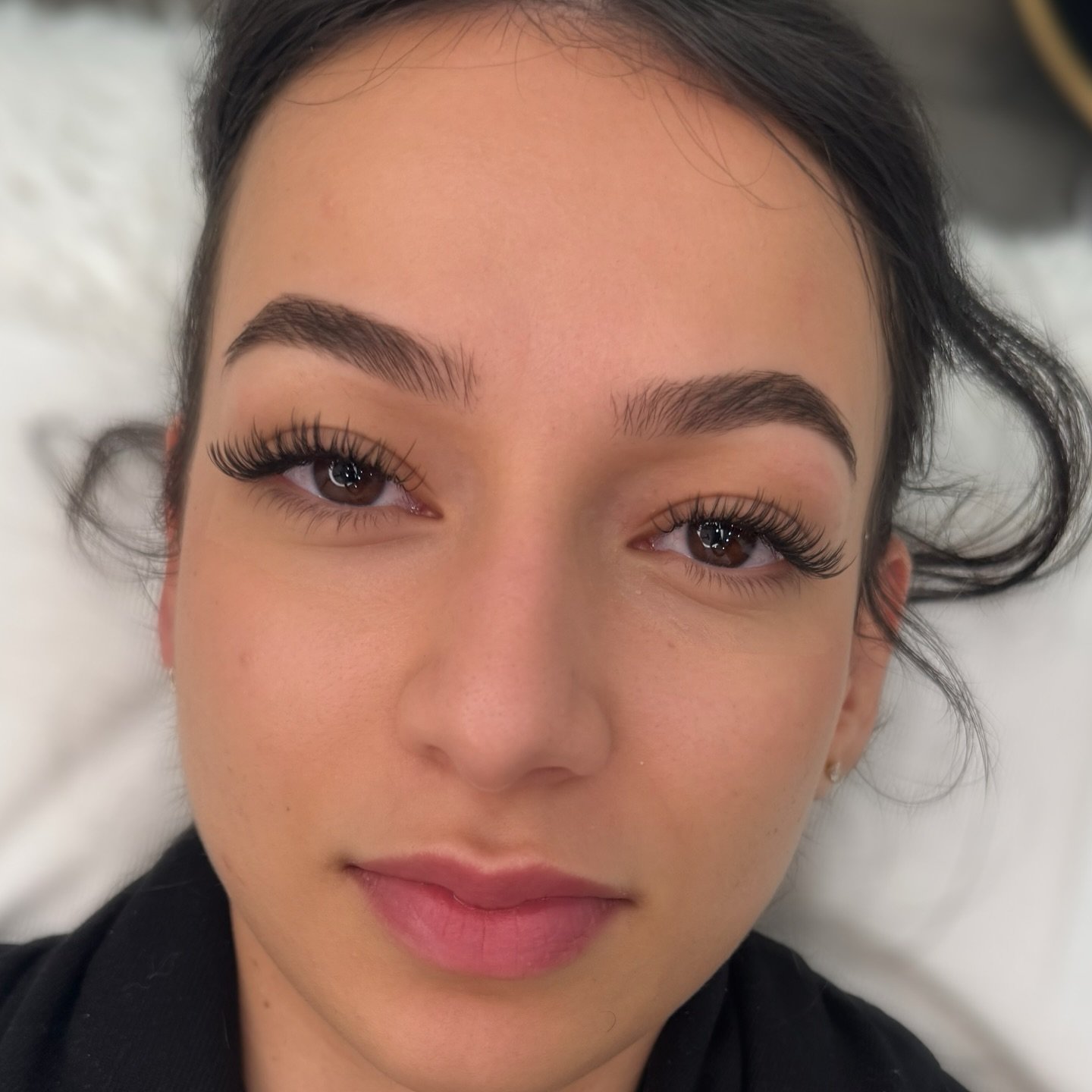 ✨Lash goals activated ✨

Soft, full, and natural-looking&mdash;just how we like it 🤍

Enhance your natural beauty with a custom lash set tailored just for you.

📍Book your appointment now &amp; let your eyes do the talking!

#LashArtist #LashGoals 