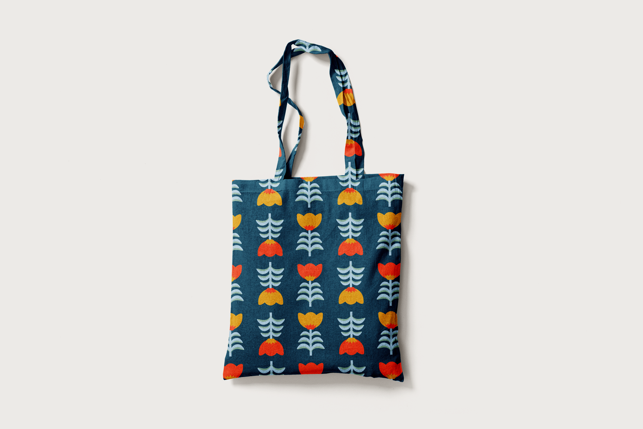 Tote_Bag_Mockup_1 - blue.png