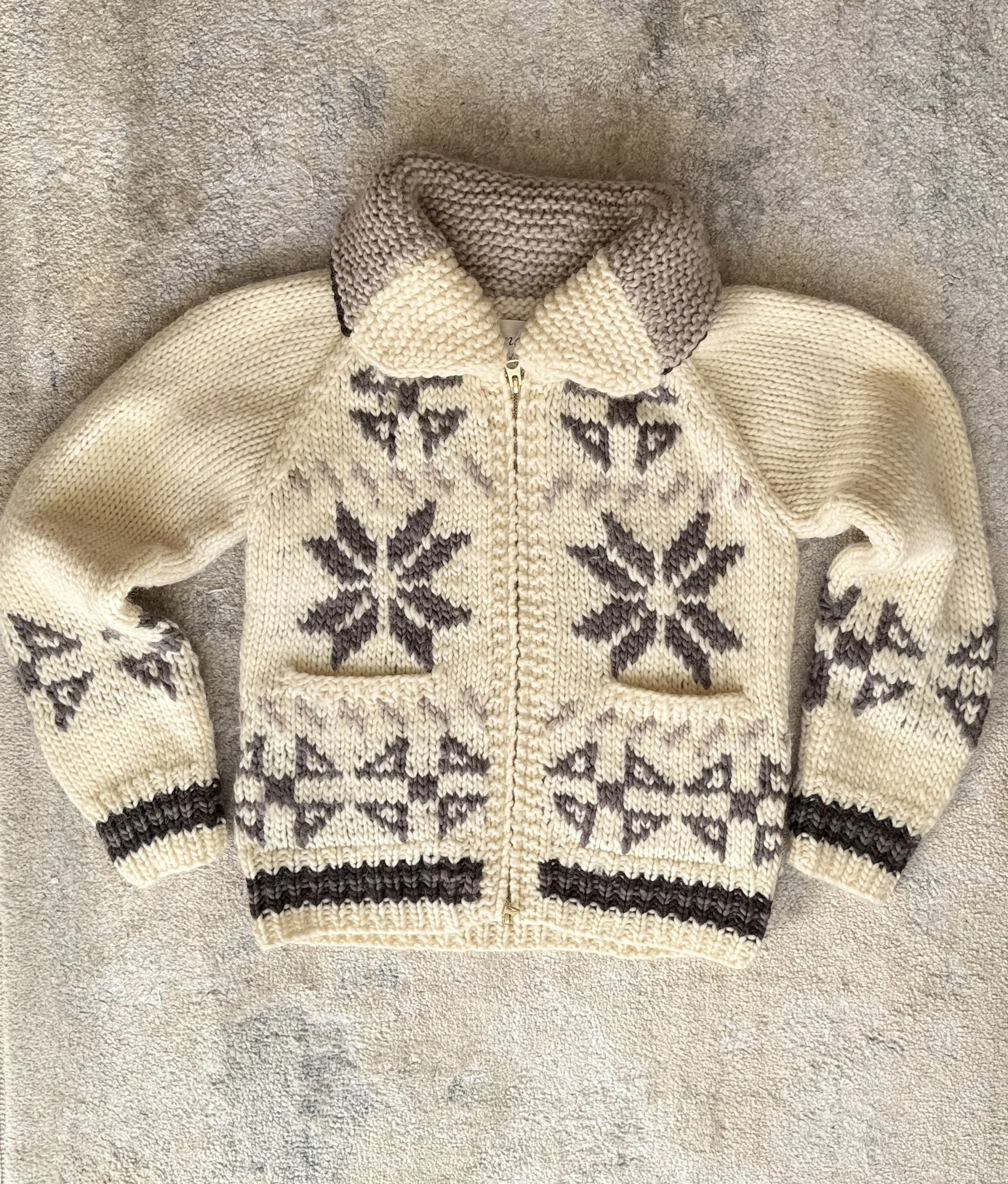 Après Cropped Sweater