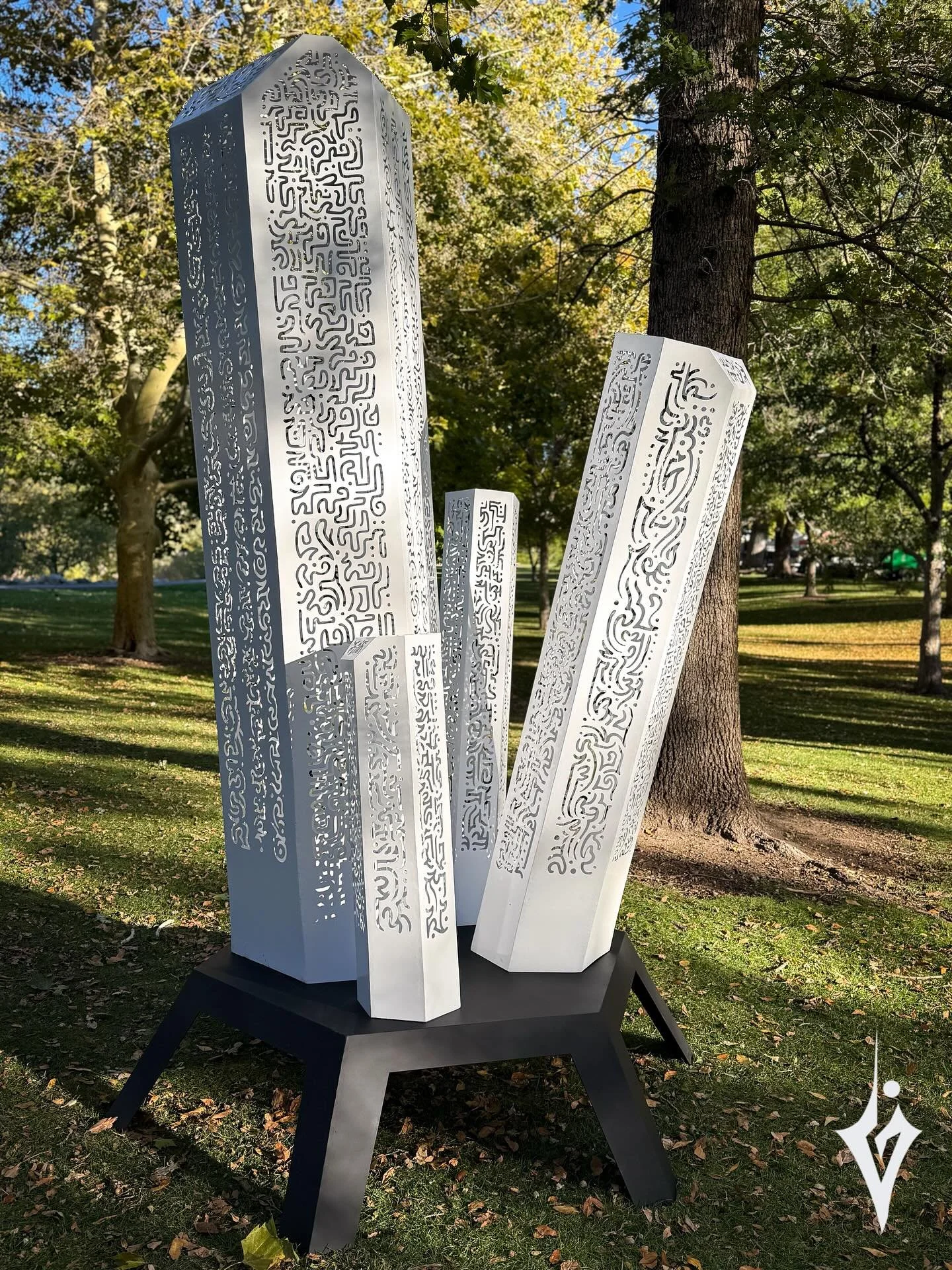 Meet Proto, our newest creation. A cluster of crystals that illuminates the still night attracting those that resonate with its frequency. As the name suggests, it is a prototype of something even greater that is cooking in the GOLDENBLACK lab. This 