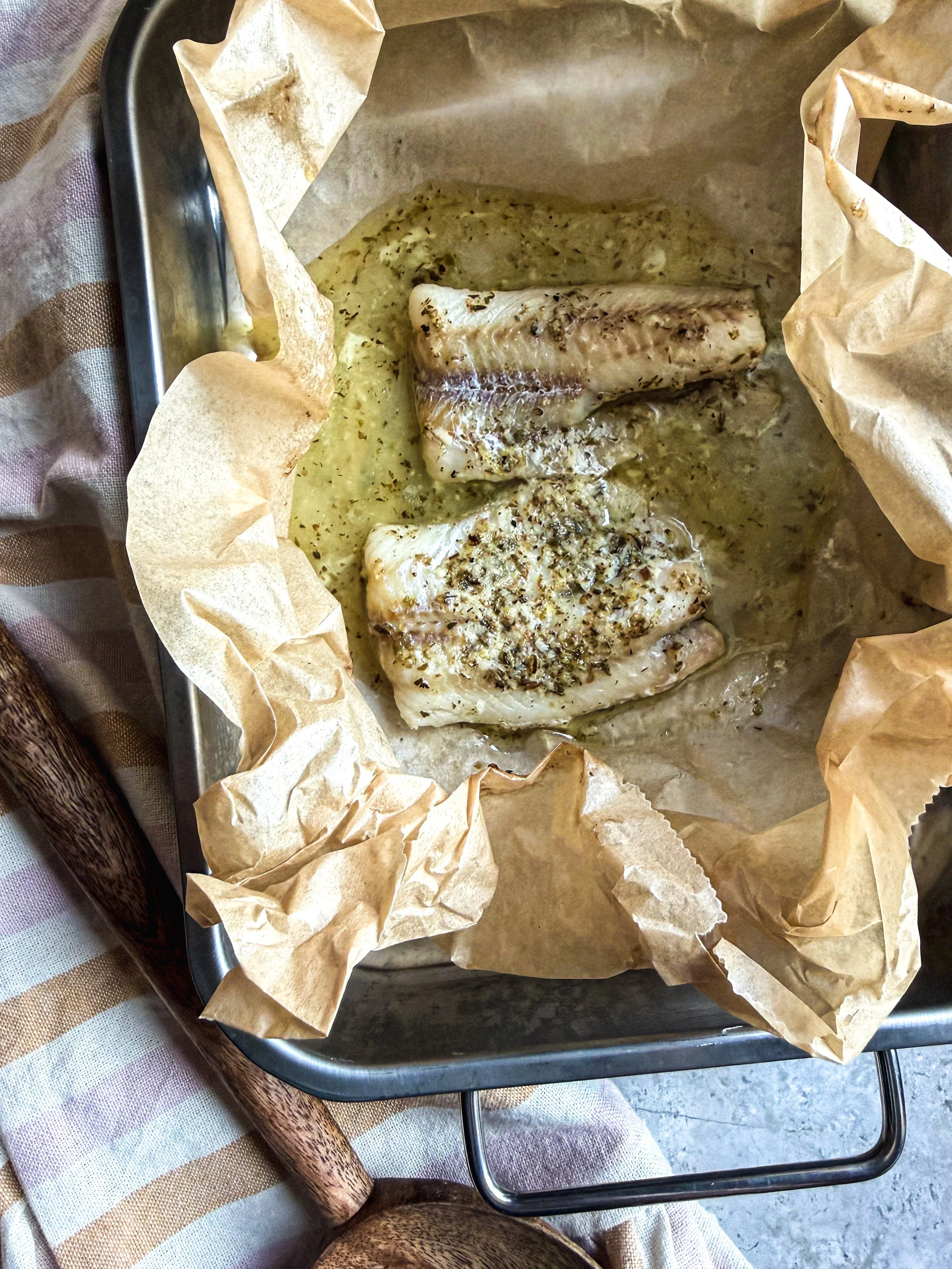 Baked garlic butter cod, baby recipe, weaning recipe, cod recipe baby