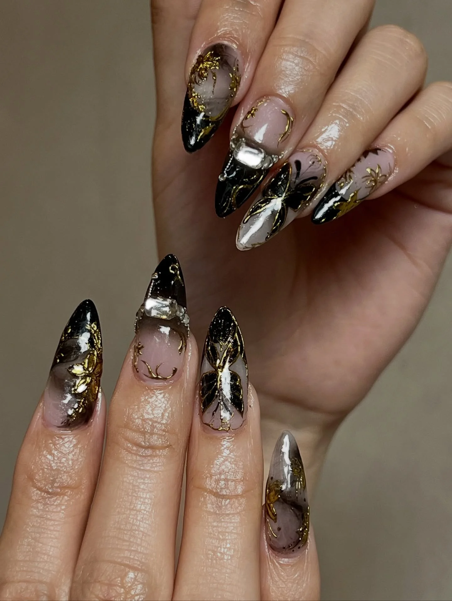 Brought this dreamy design to life for our lovely client. So satisfying to see it all come together! 😍

&mdash;&mdash;&mdash;&mdash;&mdash;&mdash;&mdash;&mdash;&mdash;
NAILTIME
📍2-8 Osborne St, Newmarket, Auckland
📞 09 218 9502

#NAILTIME #nailart