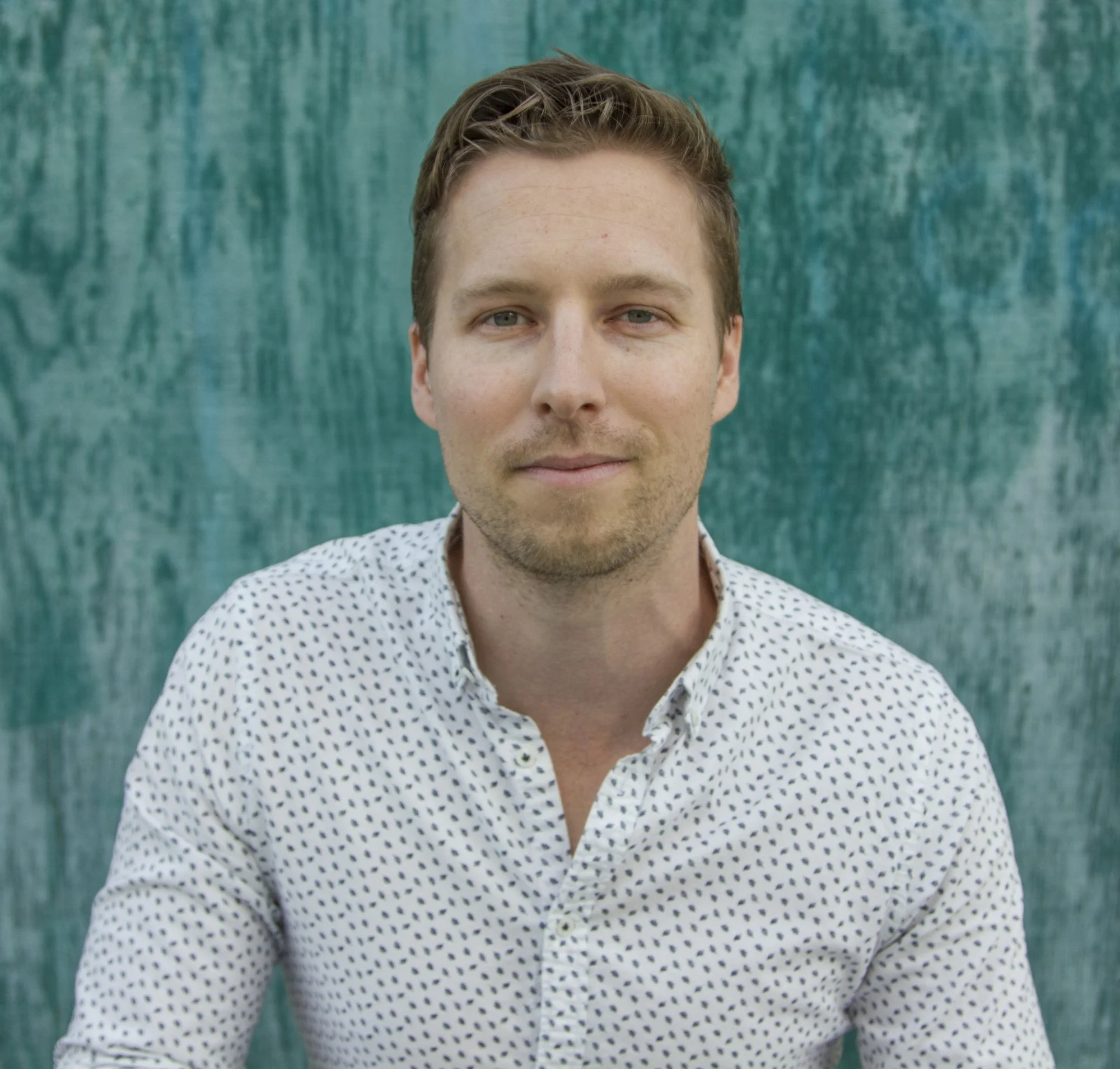 Phage Power Hour Speaker: Jeremy Barr Ph.D. 