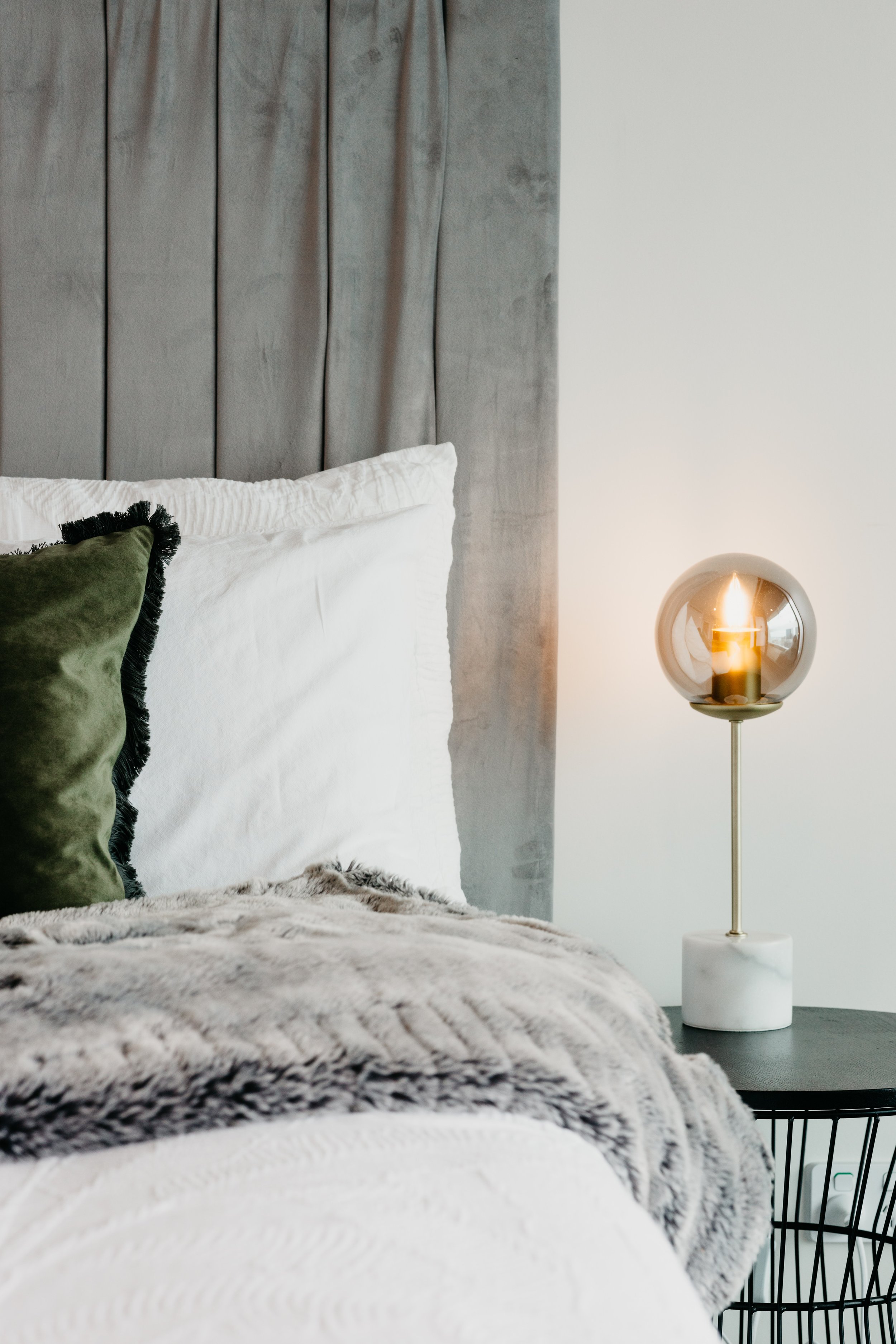 syp-homes-urban-stillness -master-bedroom-02.jpg