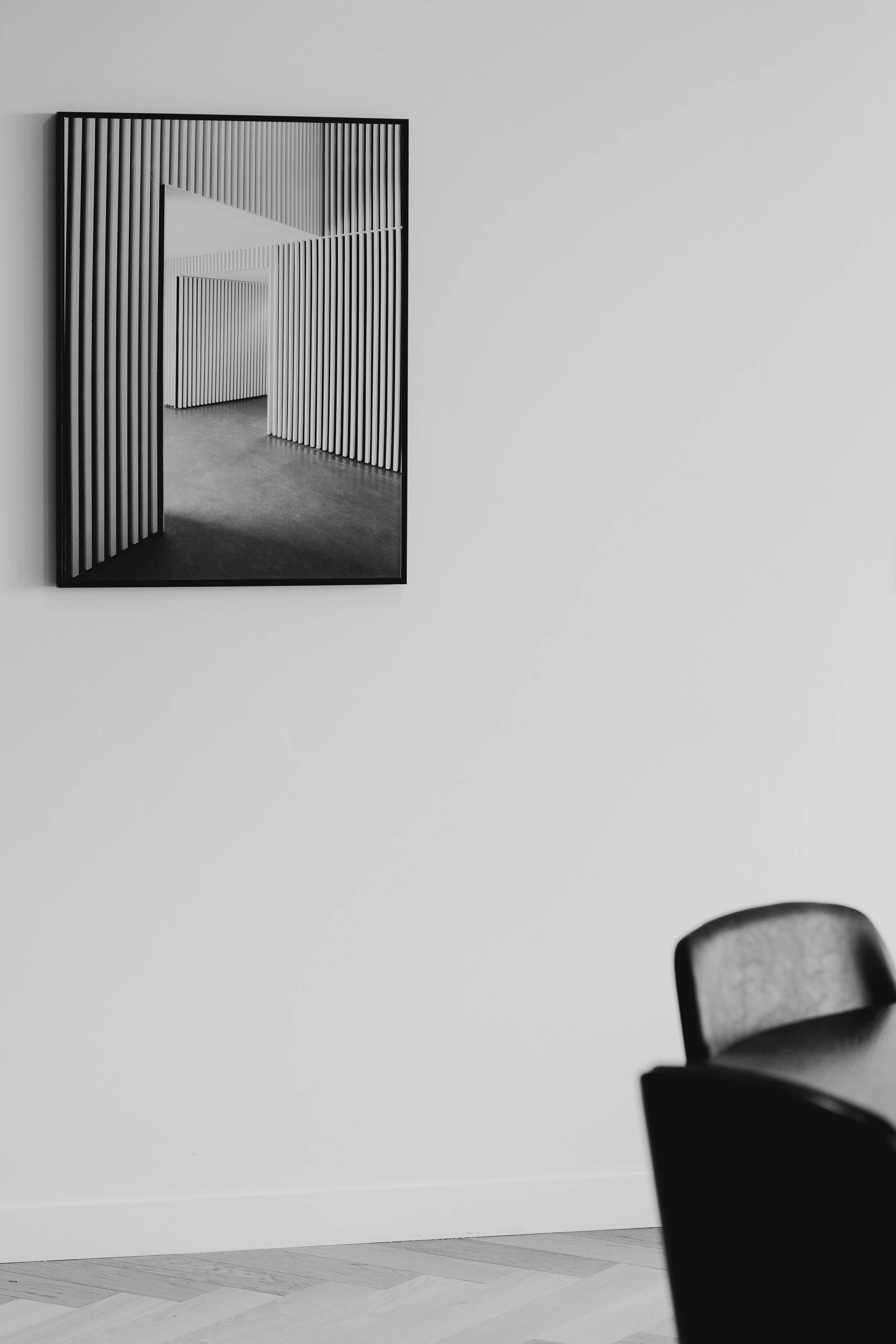 syp-homes-urban-stillness -living-room-artwork-detail-01.jpg