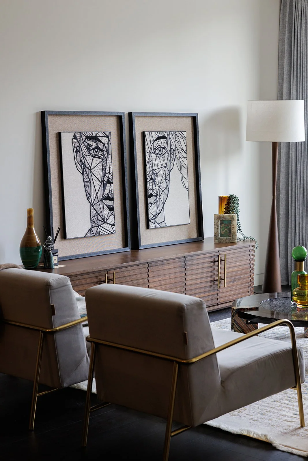 syp-homes-park-avenue-112-st-leonards-living-geometric-portrait-detail-01.jpg