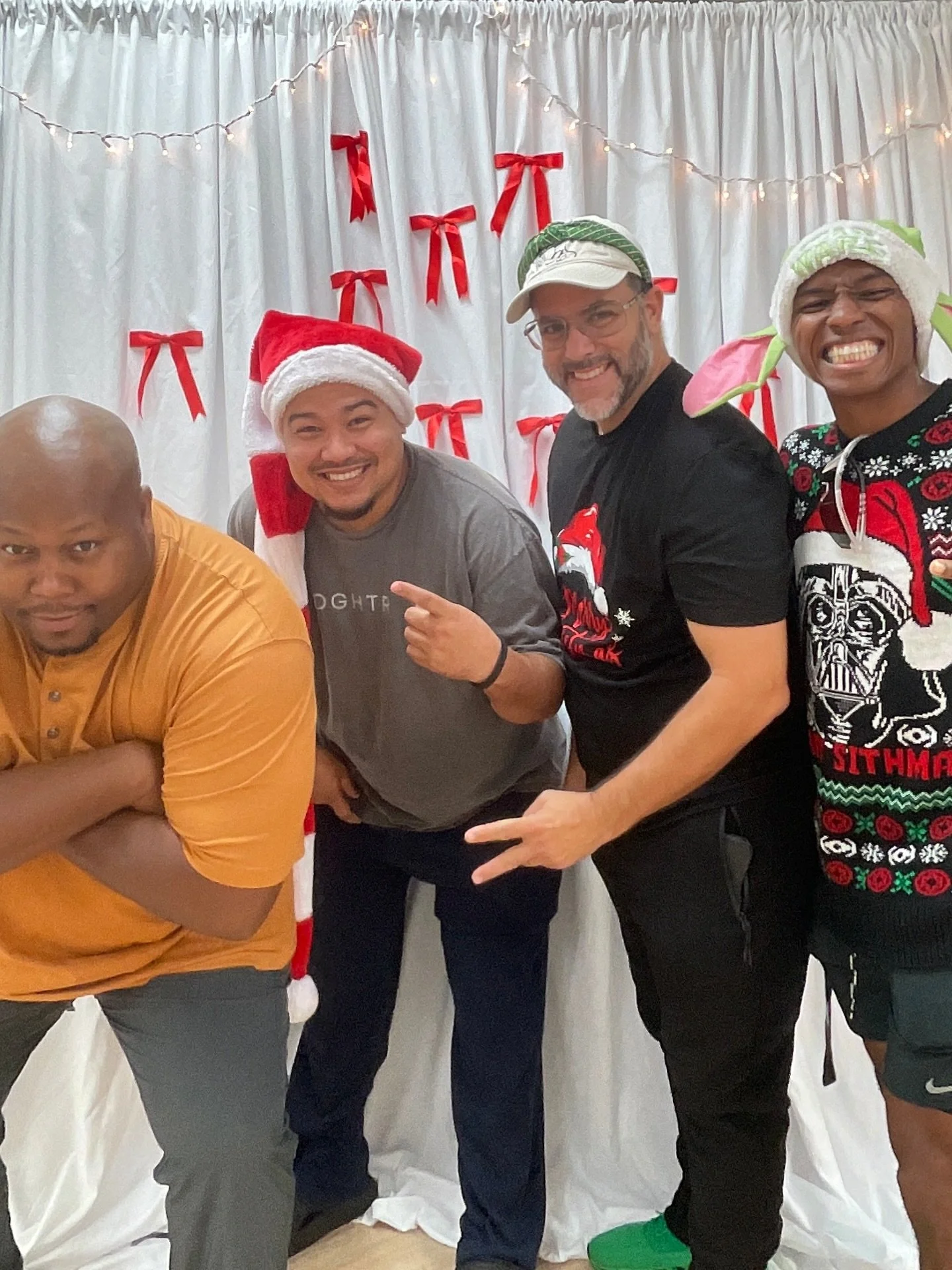 Dance isn&rsquo;t just for dancers >>it&rsquo;s for families 🤍

From proud dance moms and dads to unforgettable family moments, our studio is a place where memories are made.

✨ Join us for our Open House✨
📅 January 3, 2026 @9:30am
💃🏻 All n