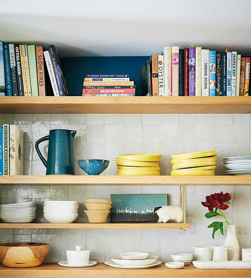 wd_colicchioshelves093019_810.jpg