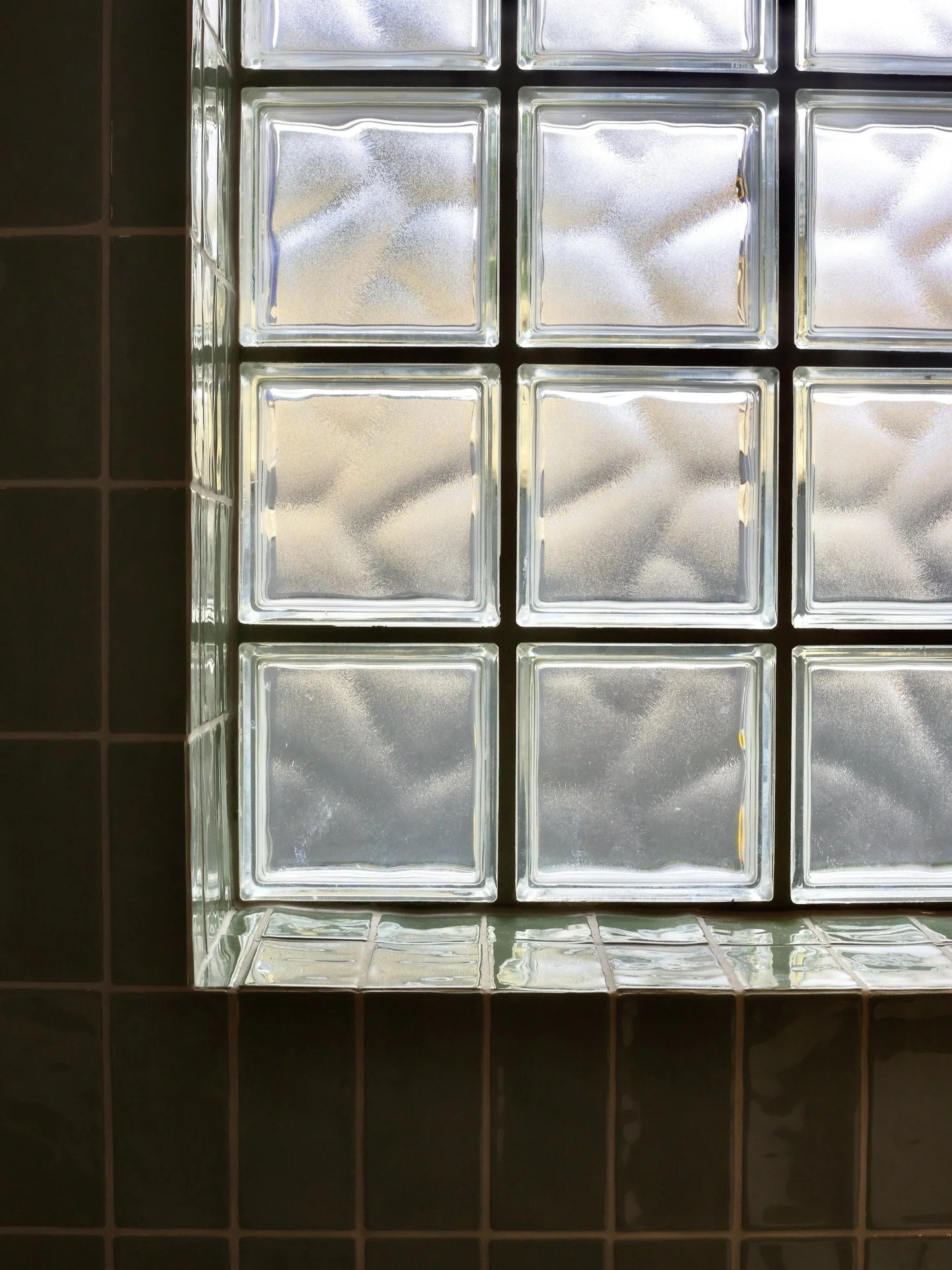 A peek at the details of HAZELNUT 🤍

The glass brick window, the textures, the tones, the way everything comes together&hellip; to say we&rsquo;re in love is an understatement.

A big thank you to @gtandb_ and @socialight_au who we worked with as ou