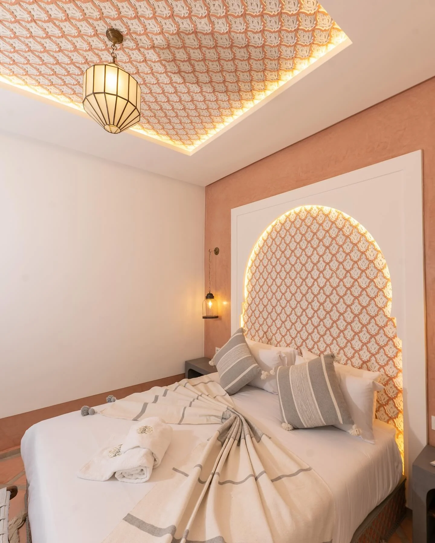 ✨ Un r&ecirc;ve &eacute;toil&eacute; ✨🌙 
 
 
 #DarElmaNo&iuml;
#RiadMarrakech  #Authenticit&eacute;