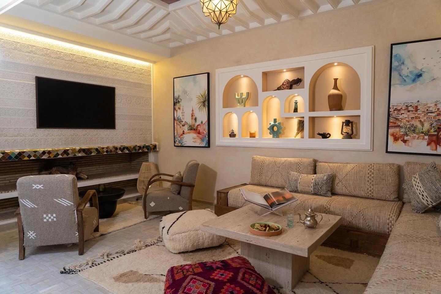 ✨ Oasis de tranquillit&eacute; &agrave; Marrakech✨
 
💻 www.riad-darelma.com
 
#Marrakech #Riad #LuxuryTravel #VacancesExclusives