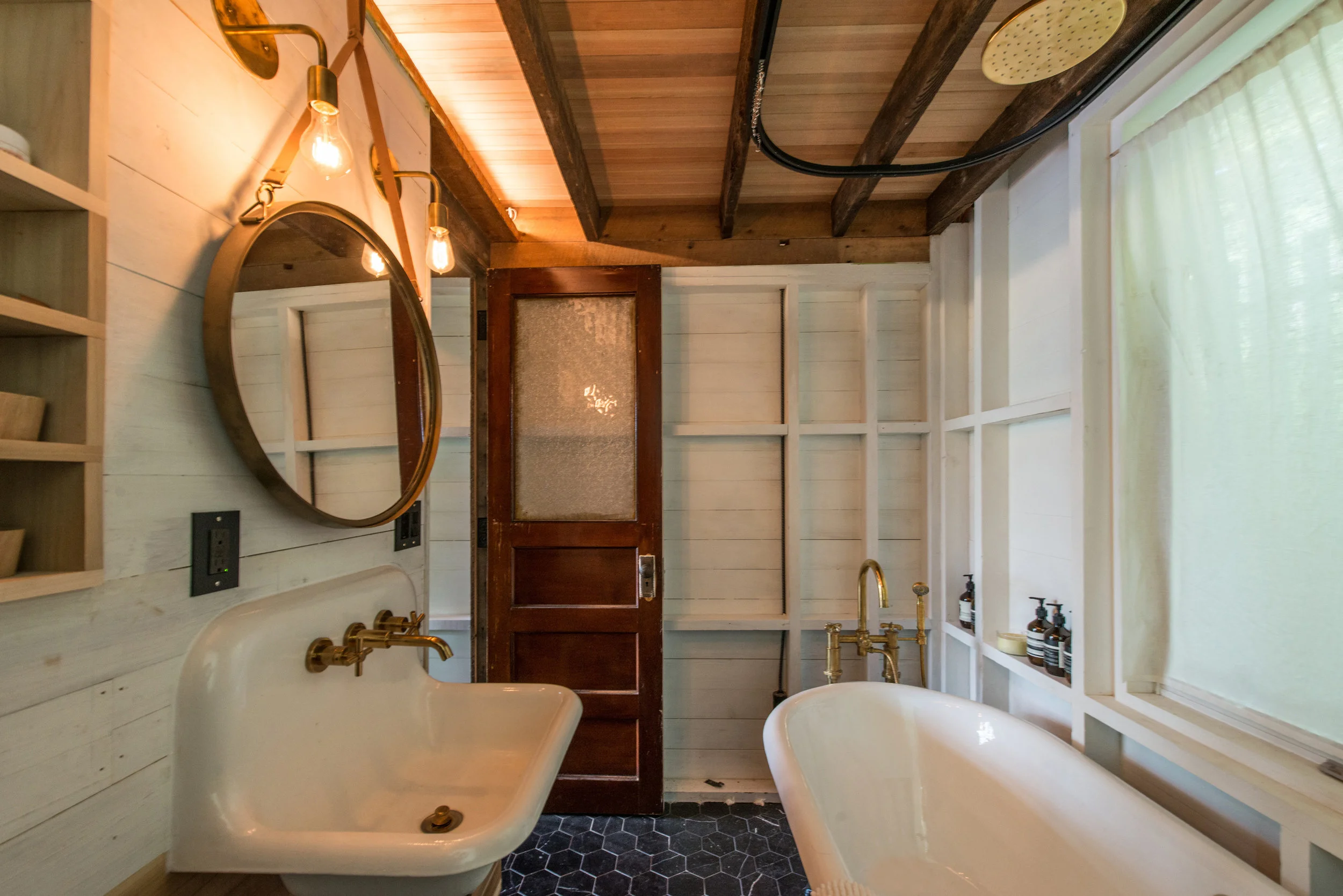 LEAD Lake House Renovation - (14).jpg