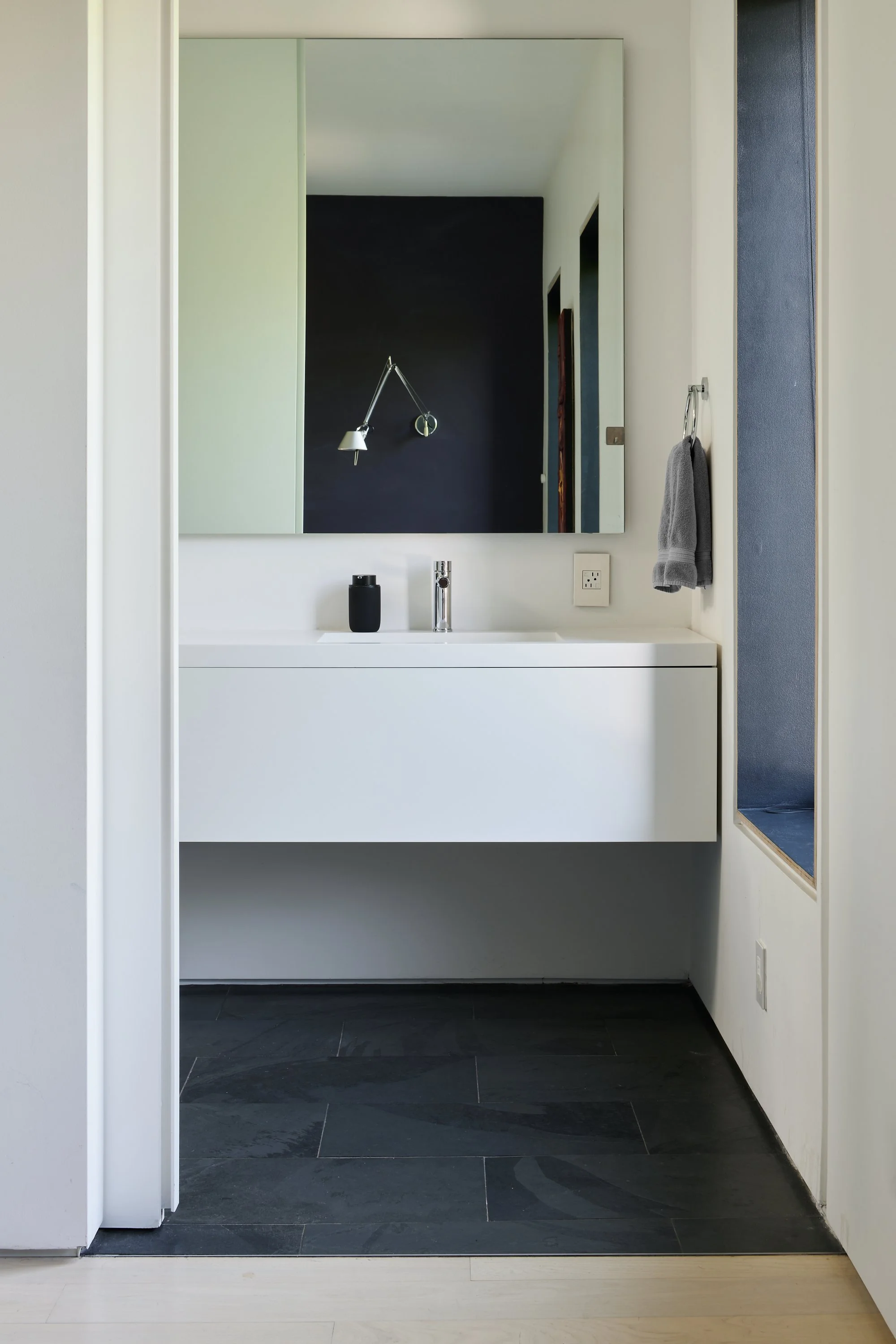 Studio Otto Architecture - Greenpoint Loft -  (16).jpg