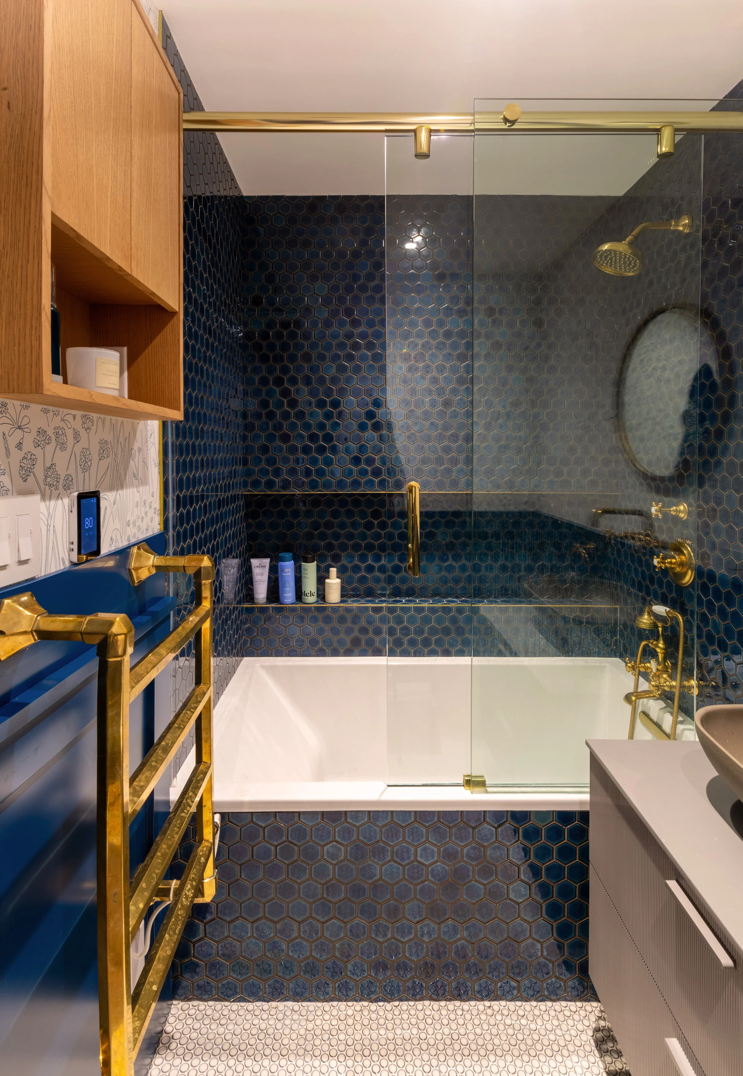 Cobble Street Waterfront Condo Renovation Tiffany Place -  (4).jpg