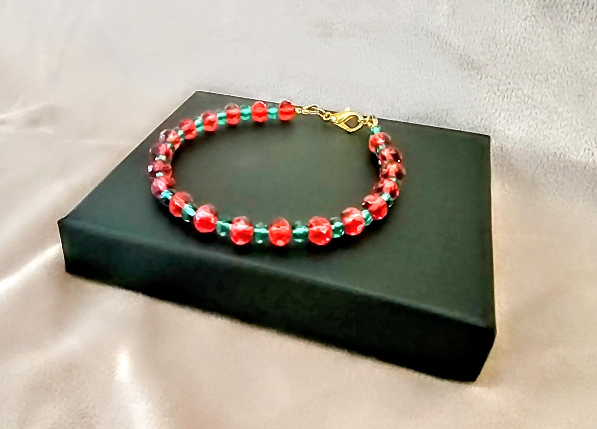 https://i.etsystatic.com/17426782/r/il/d15a35/6502455747/il_fullxfull.6502455747_kgoh.jpg