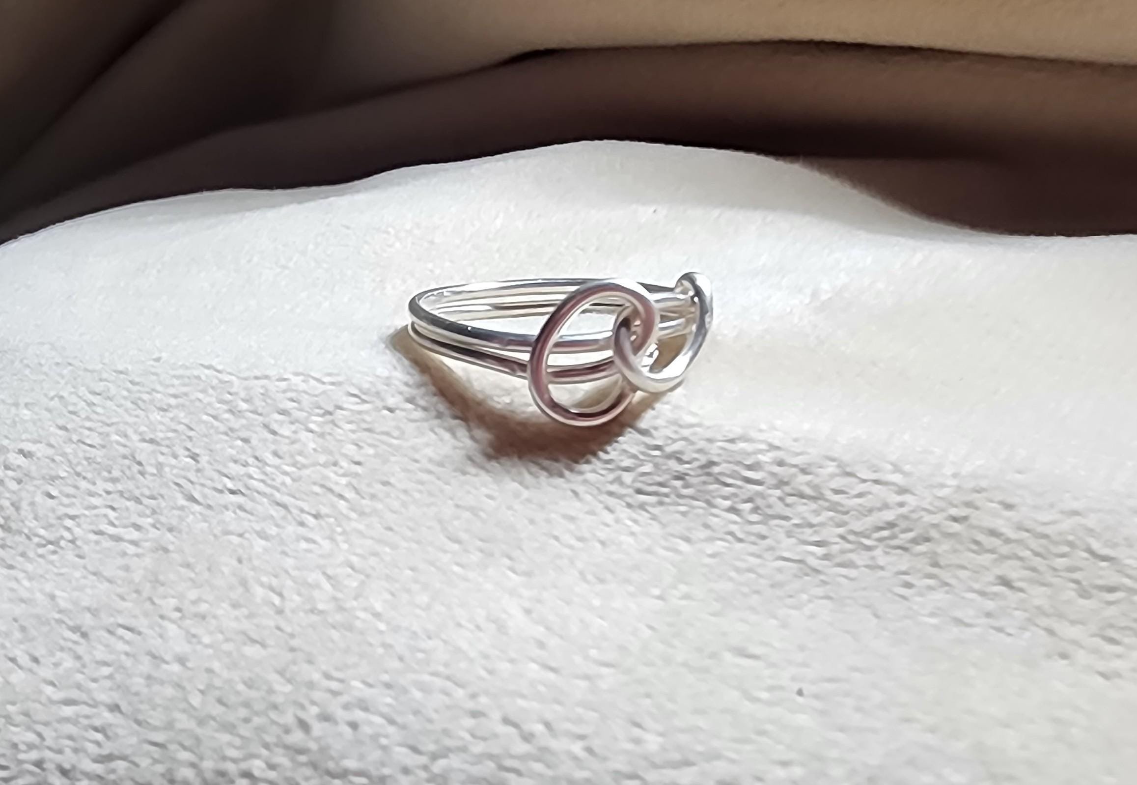 https://i.etsystatic.com/17426782/r/il/b58af4/6531279047/il_fullxfull.6531279047_ssoa.jpg