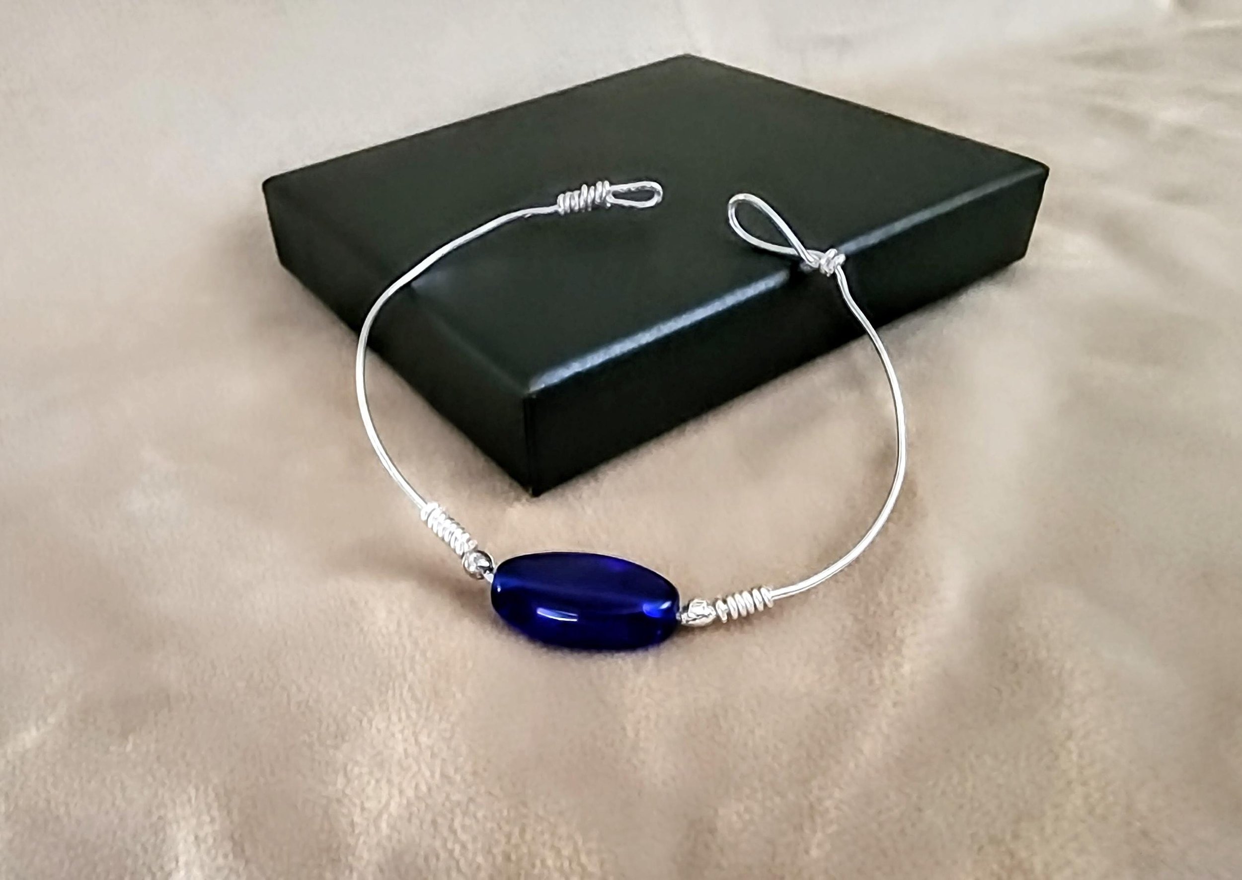 https://i.etsystatic.com/17426782/r/il/6bbf38/6502614637/il_fullxfull.6502614637_2uqa.jpg