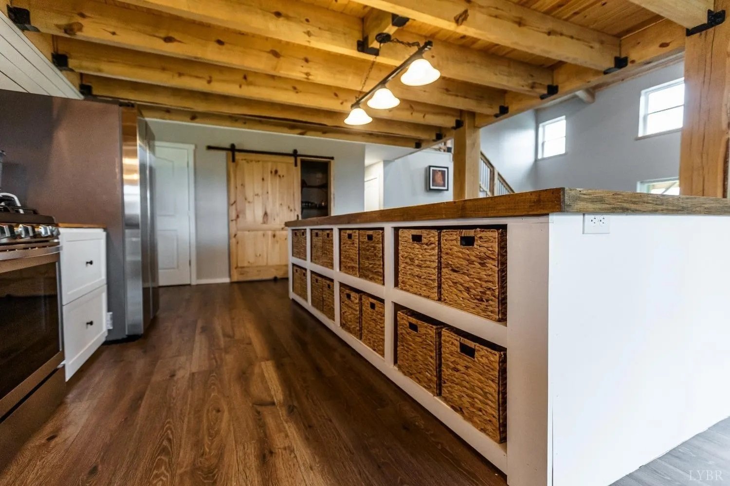 Inside kitchen 2.jpg