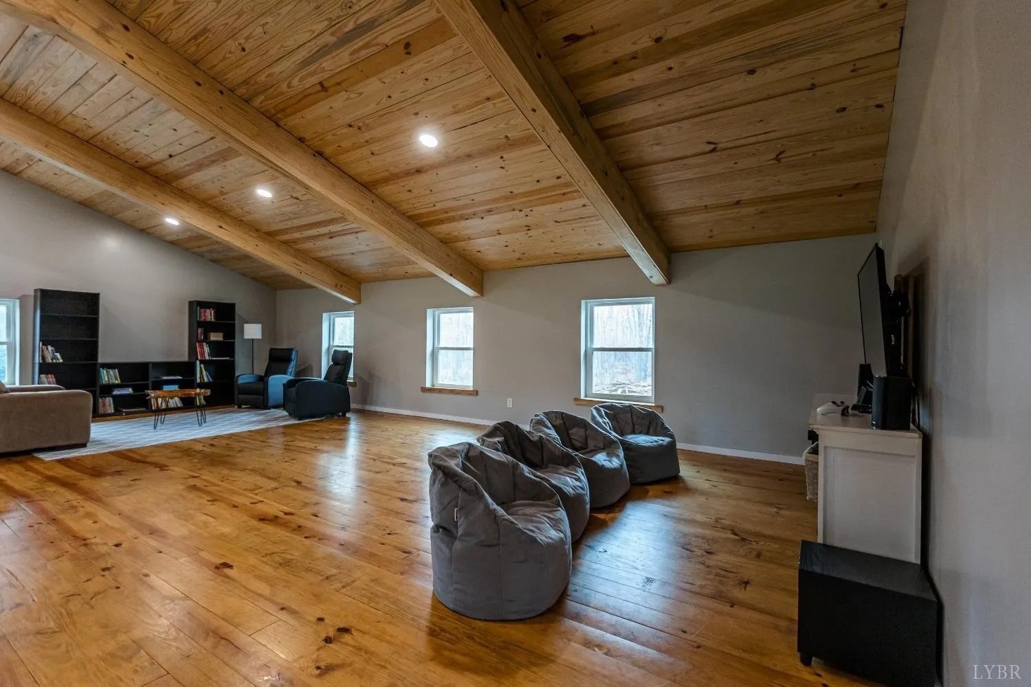 loft.jpg