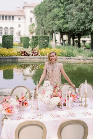 About — MOLLY Flowers & Decor