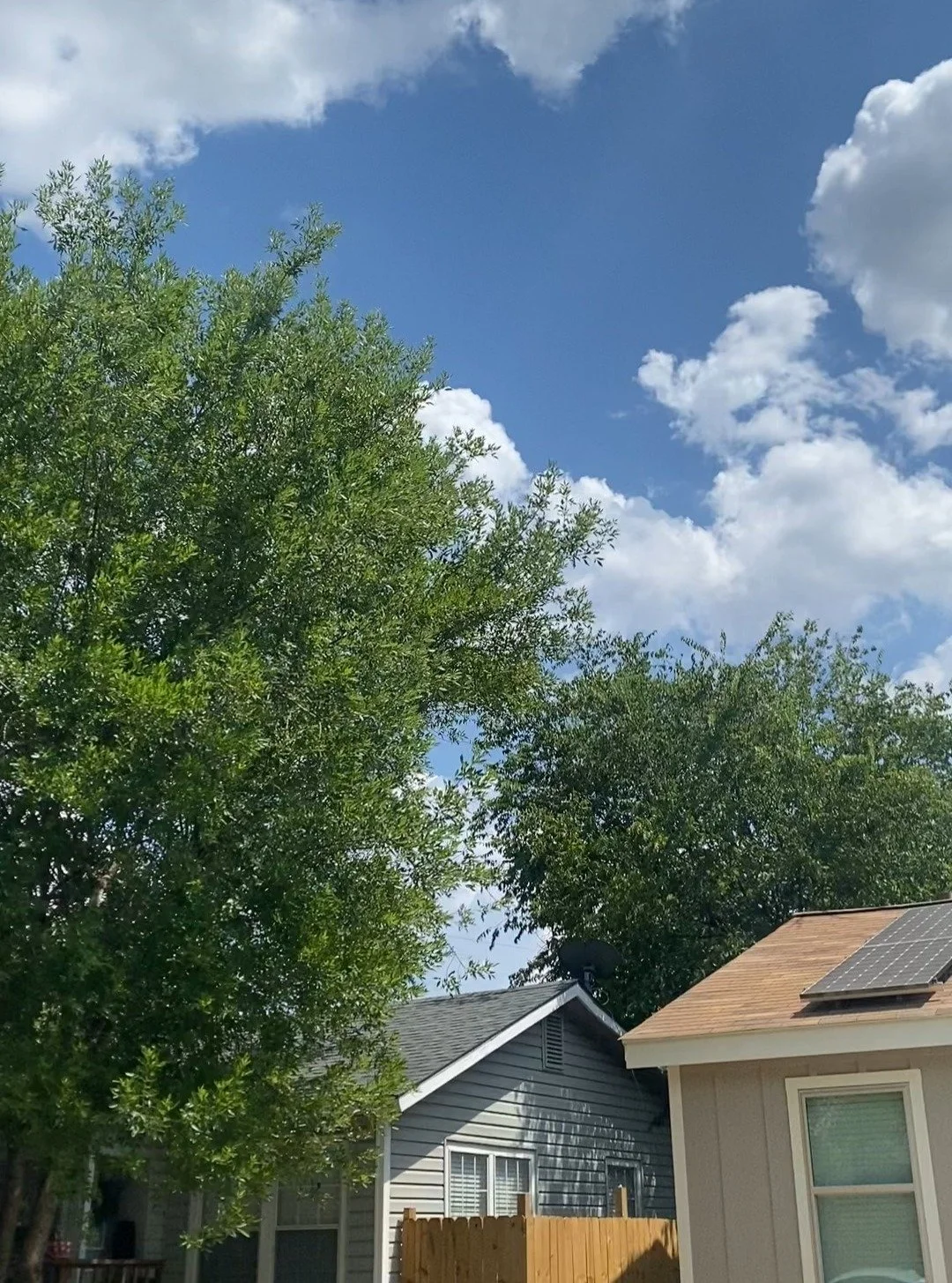 And here it is &mdash; the after! ✨🏡 We brought new life to this gem from Rancho De Los Flores with a full remodel, and we couldn't be happier with the transformation. Swipe through to see the details! 🔨💫 #EVEInustriesLLC #RemodelReveal #BeforeAnd
