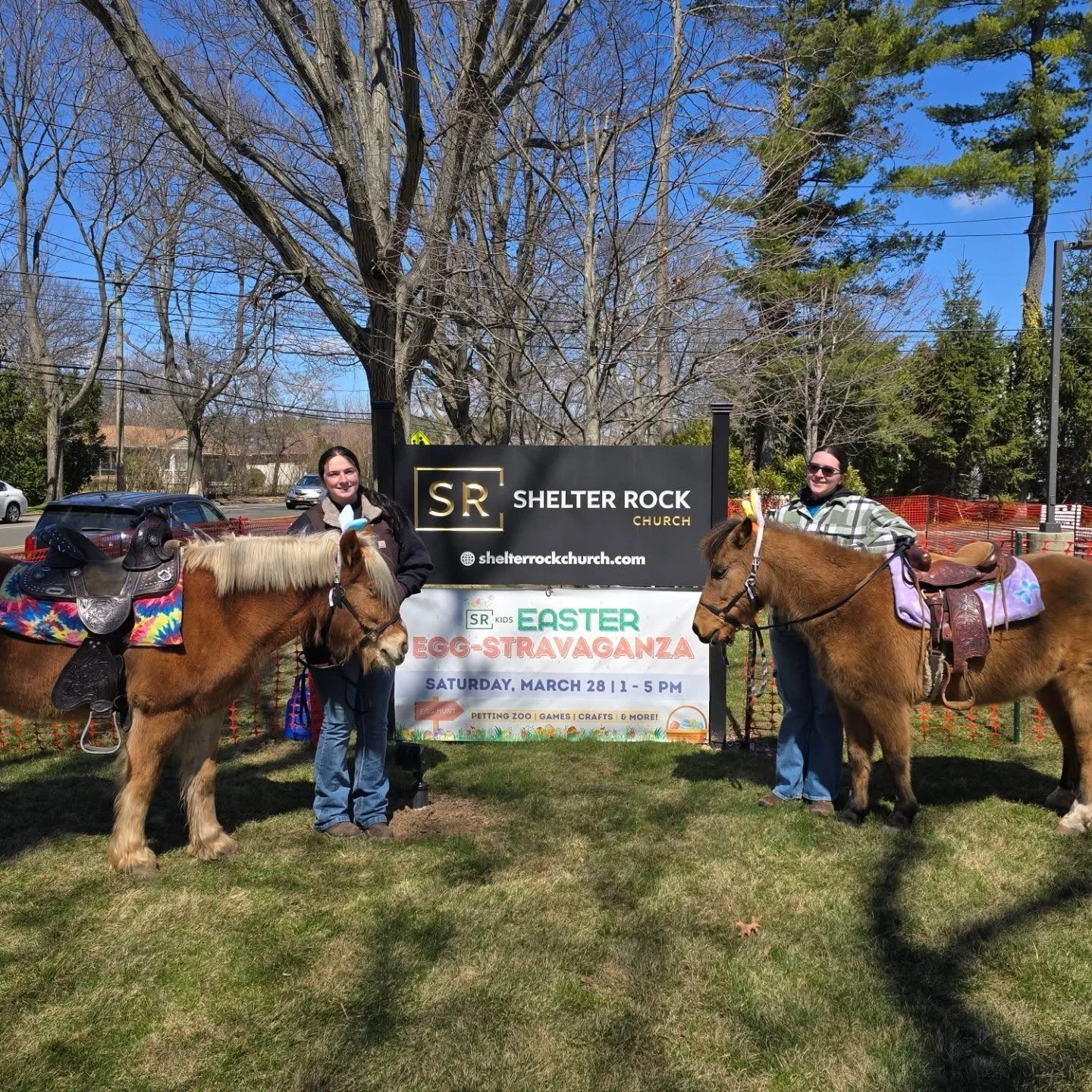 We always have such a special time at Shelter Rock Church&mdash;and this year&rsquo;s Easter Eggstravaganza was no exception! 🐰🌸
Our animals had the best day meeting so many sweet families (and yes&hellip; a few of them were still proudly sporting 