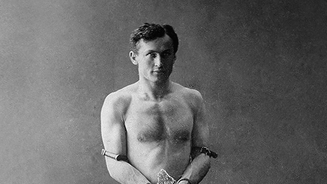 The Magic of Harry Houdini | On Point