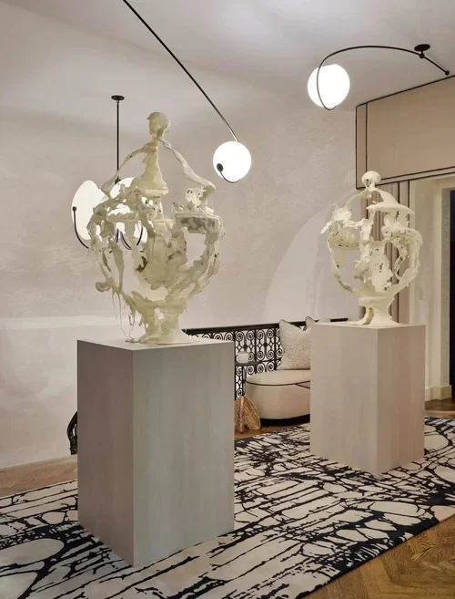 Commercial interior design project at Kips Bay New York 2024, with the Enchanted Roots foyer, sculptural art and lighting.