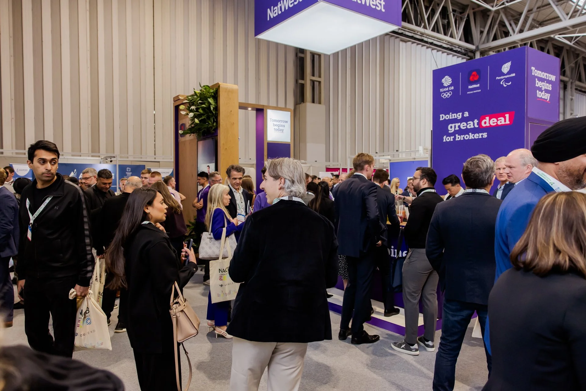 Exhibition-NACFBCommercialFInanceExpo-June2026©KateDarkins-185.jpg