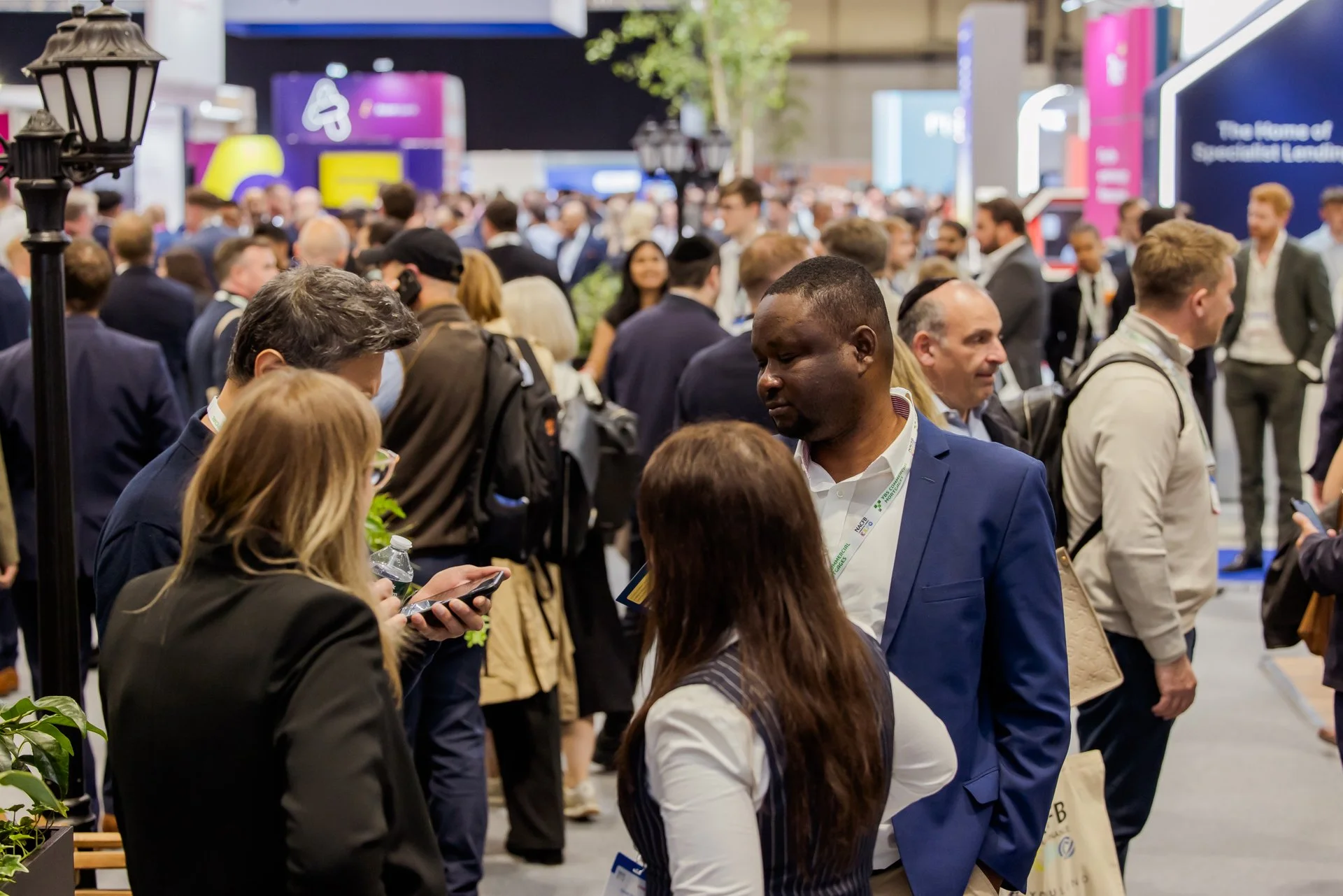 Exhibition-NACFBCommercialFInanceExpo-June2026©KateDarkins-245.jpg