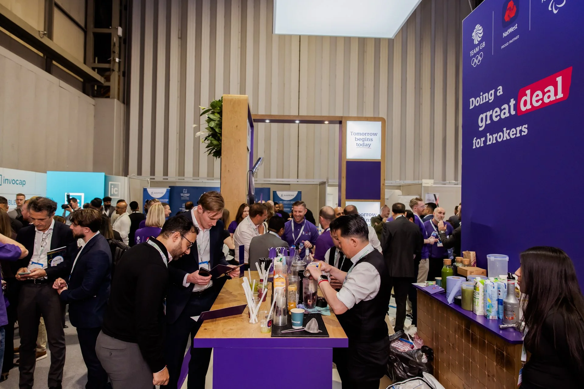 Exhibition-NACFBCommercialFInanceExpo-June2026©KateDarkins-186.jpg